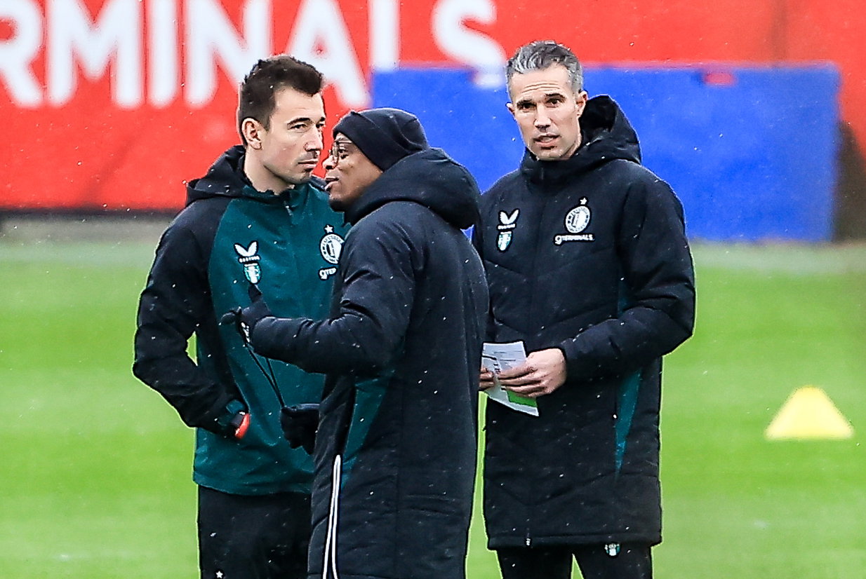 Robin van Persie op zijn eerste training van Feyenoord