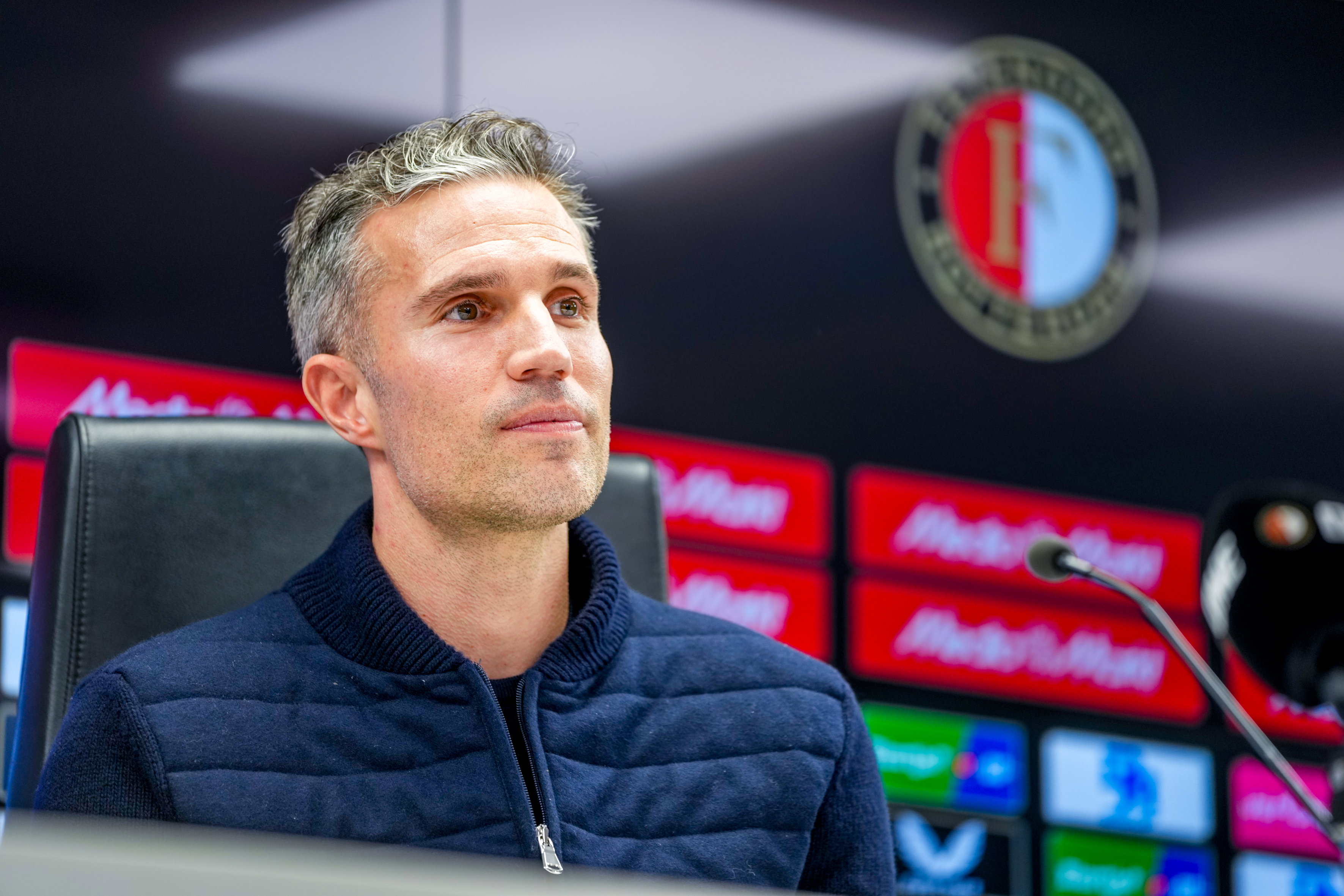 Robin van Persie bij de persconferentie van Feyenoord