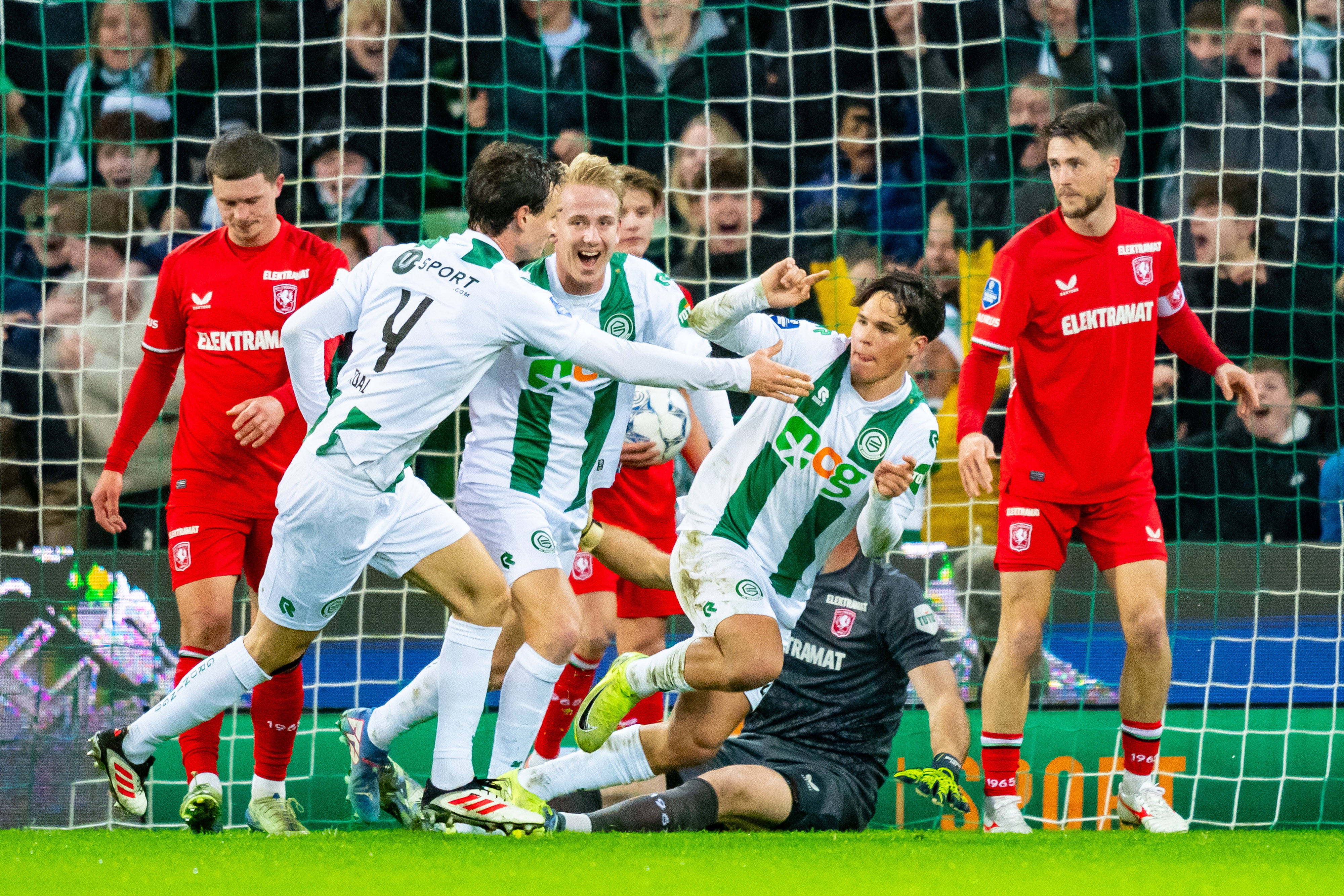 Hjalmar Ekdal, Thijmen Blokzijl en Thom van Bergen