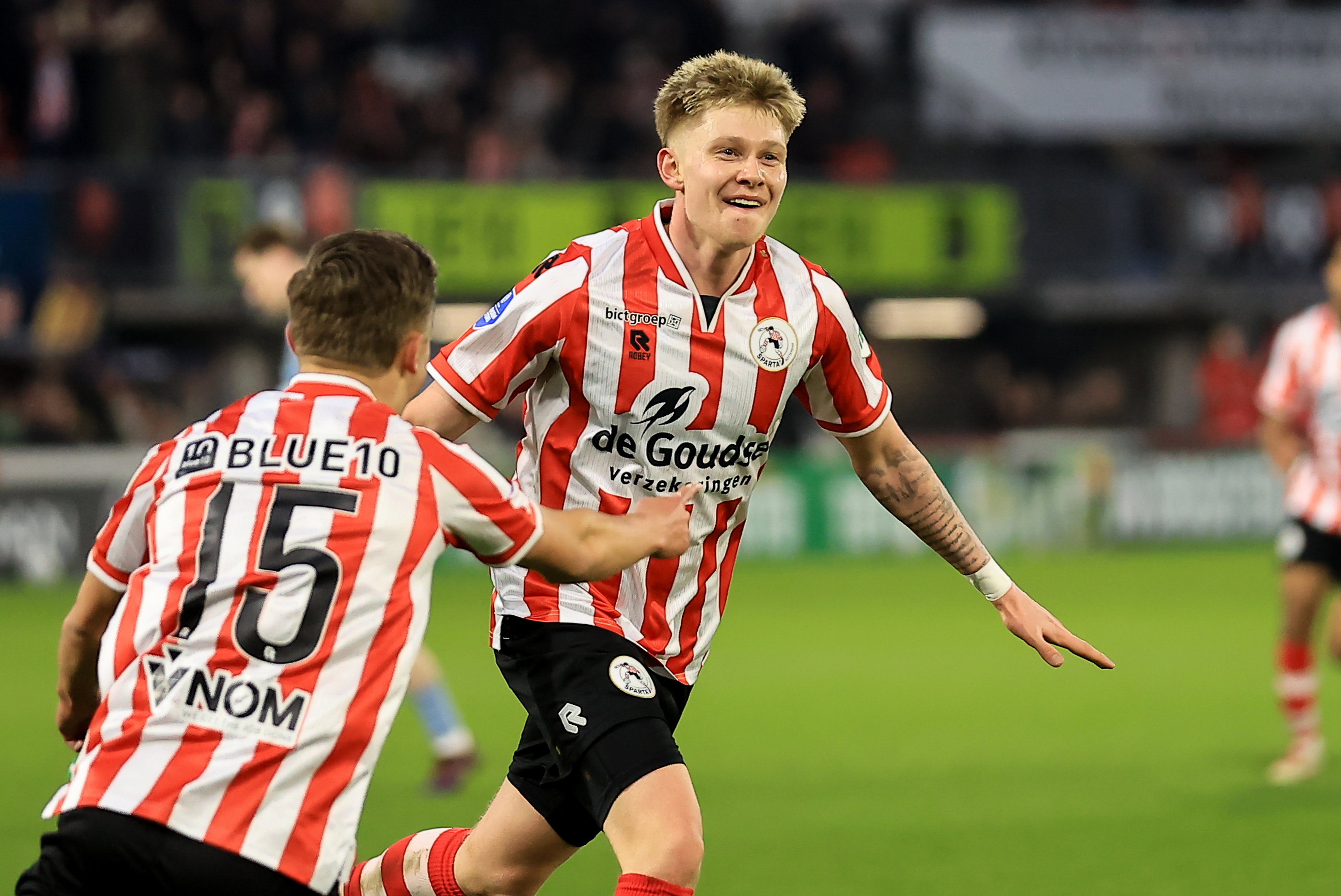 Kristian Hlynsson scoort voor Sparta
