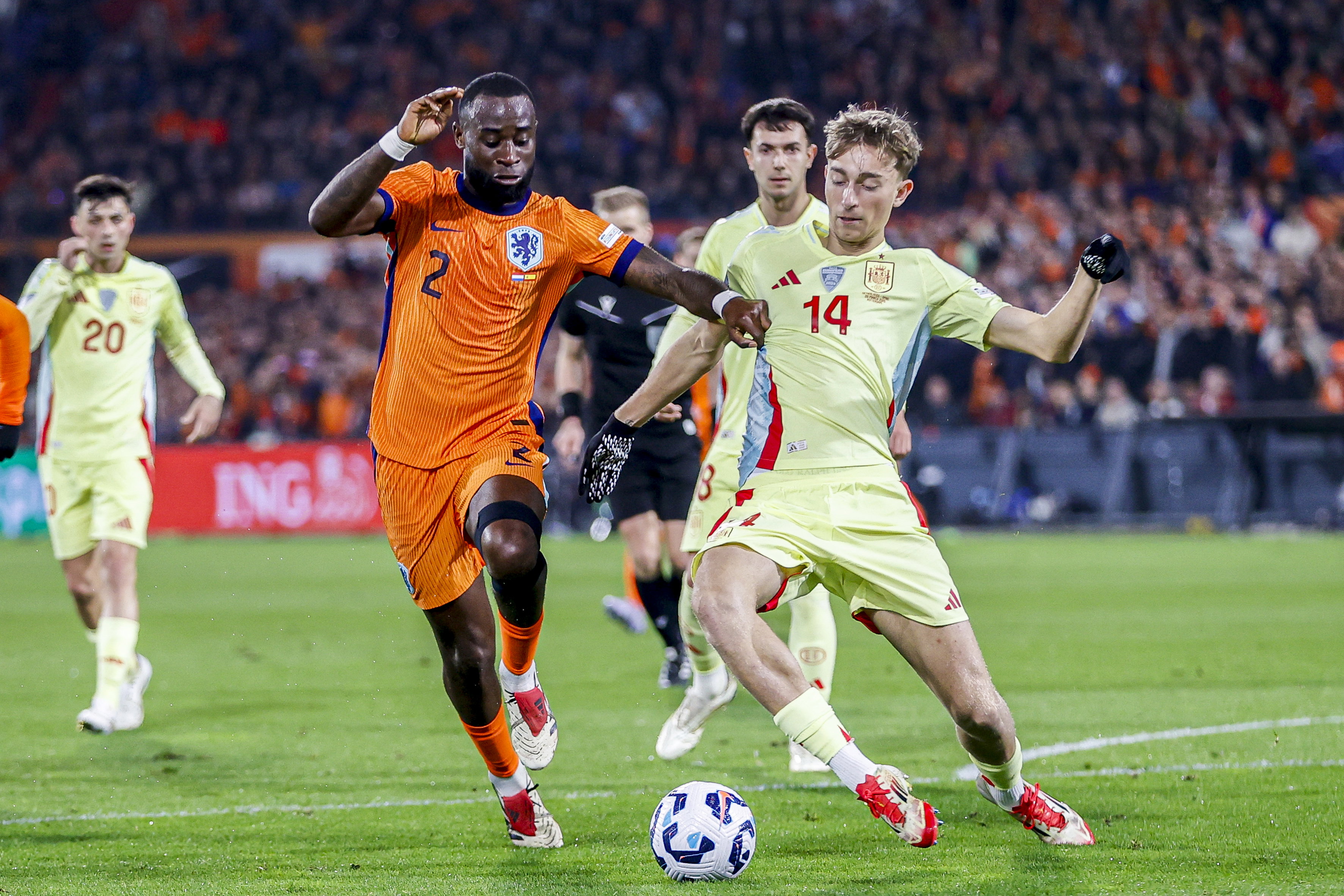 Lutsharel Geertruida en Dean Huijsen