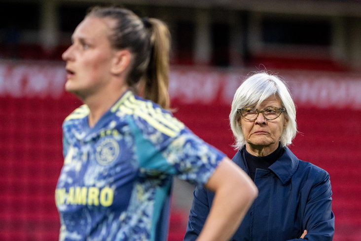 Hesterine de Reus is teleurgesteld na de nederlaag bij PSV