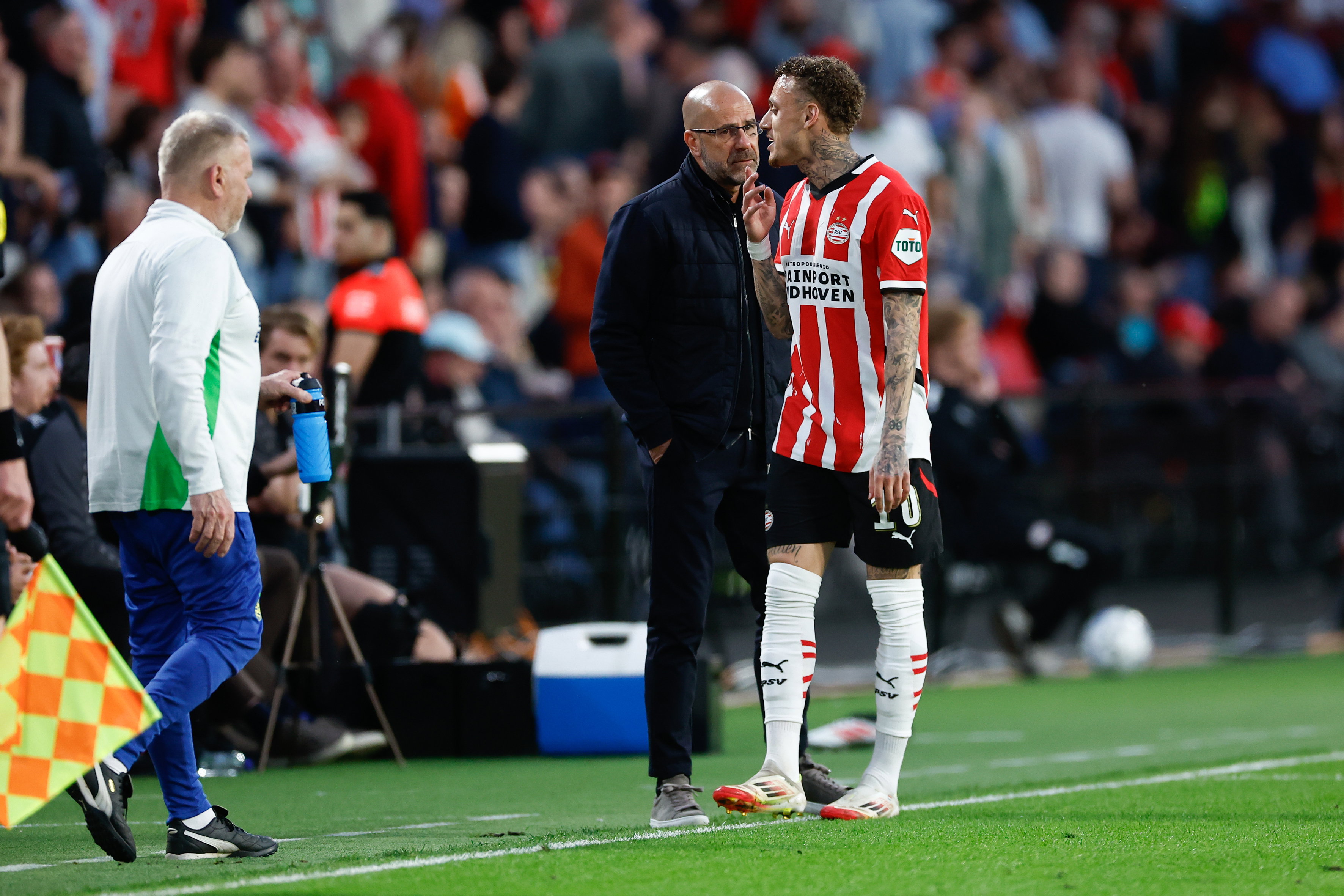 Peter Bosz en Noa Lang