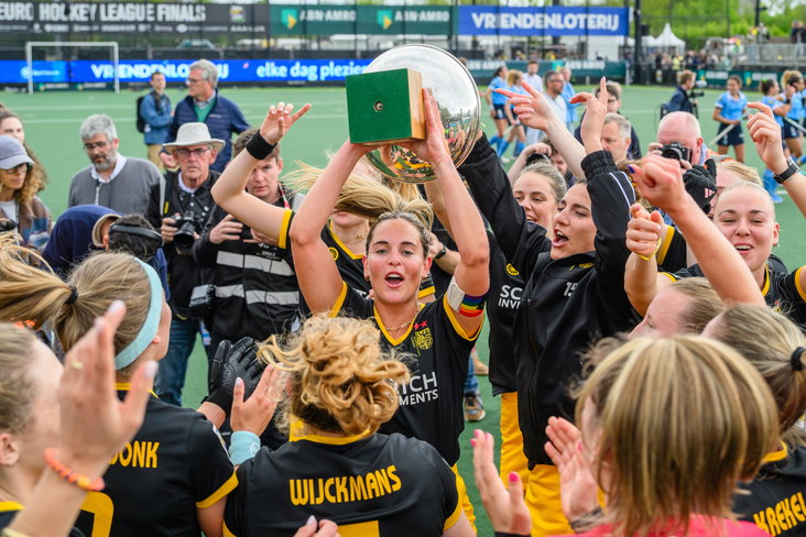 Pien Sanders wint de Euro Hockey League