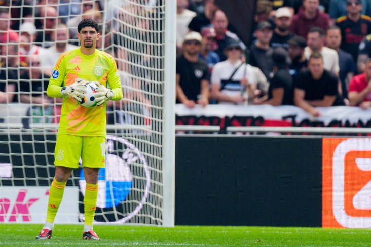 Matheus in het doel bij Ajax
