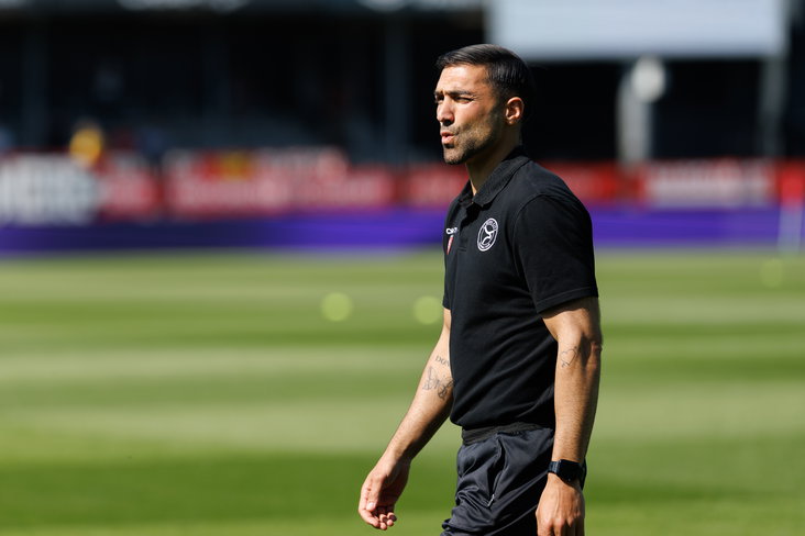 Agil Etemadi bij Almere City