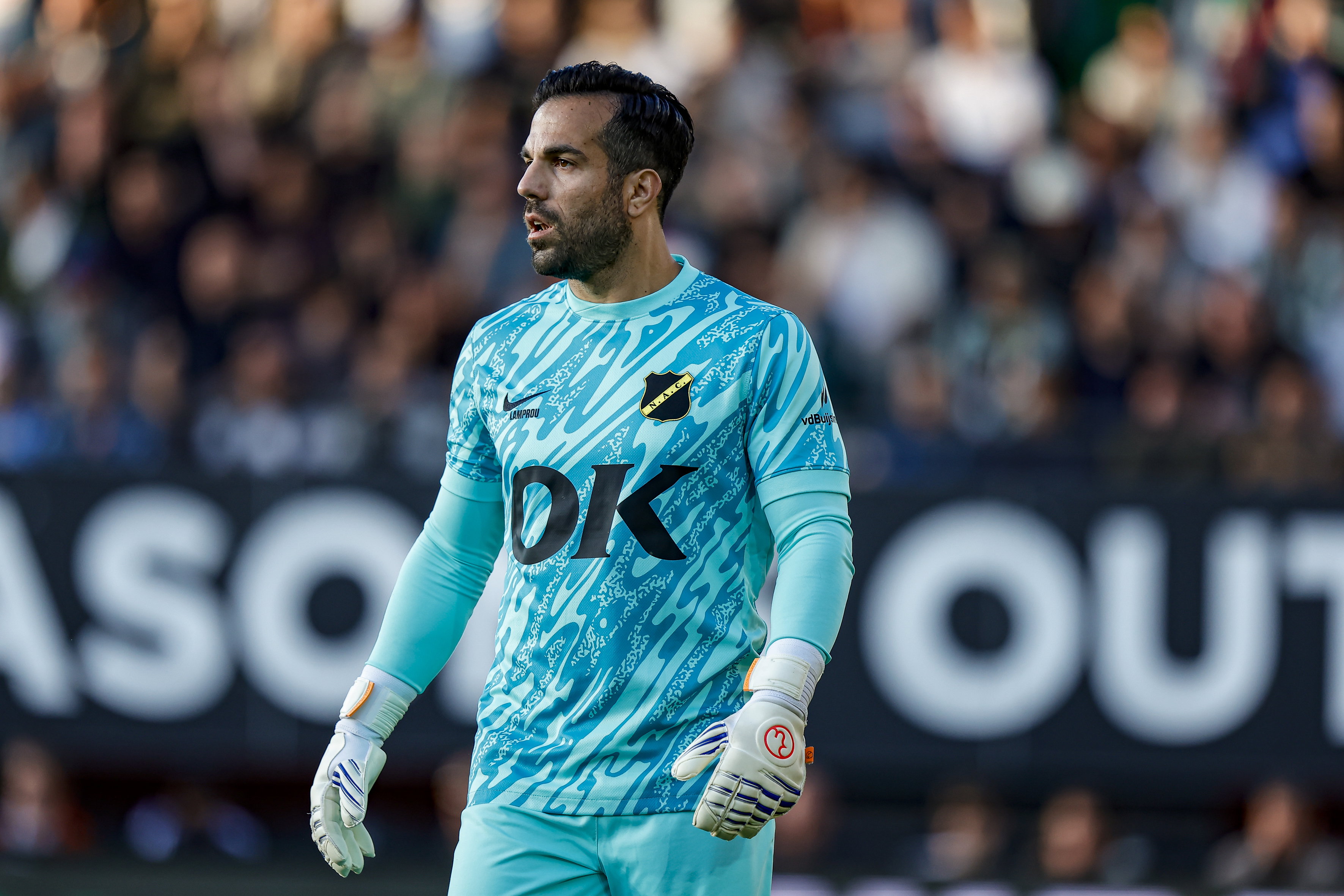 Kostas Lamprou namens NAC Breda