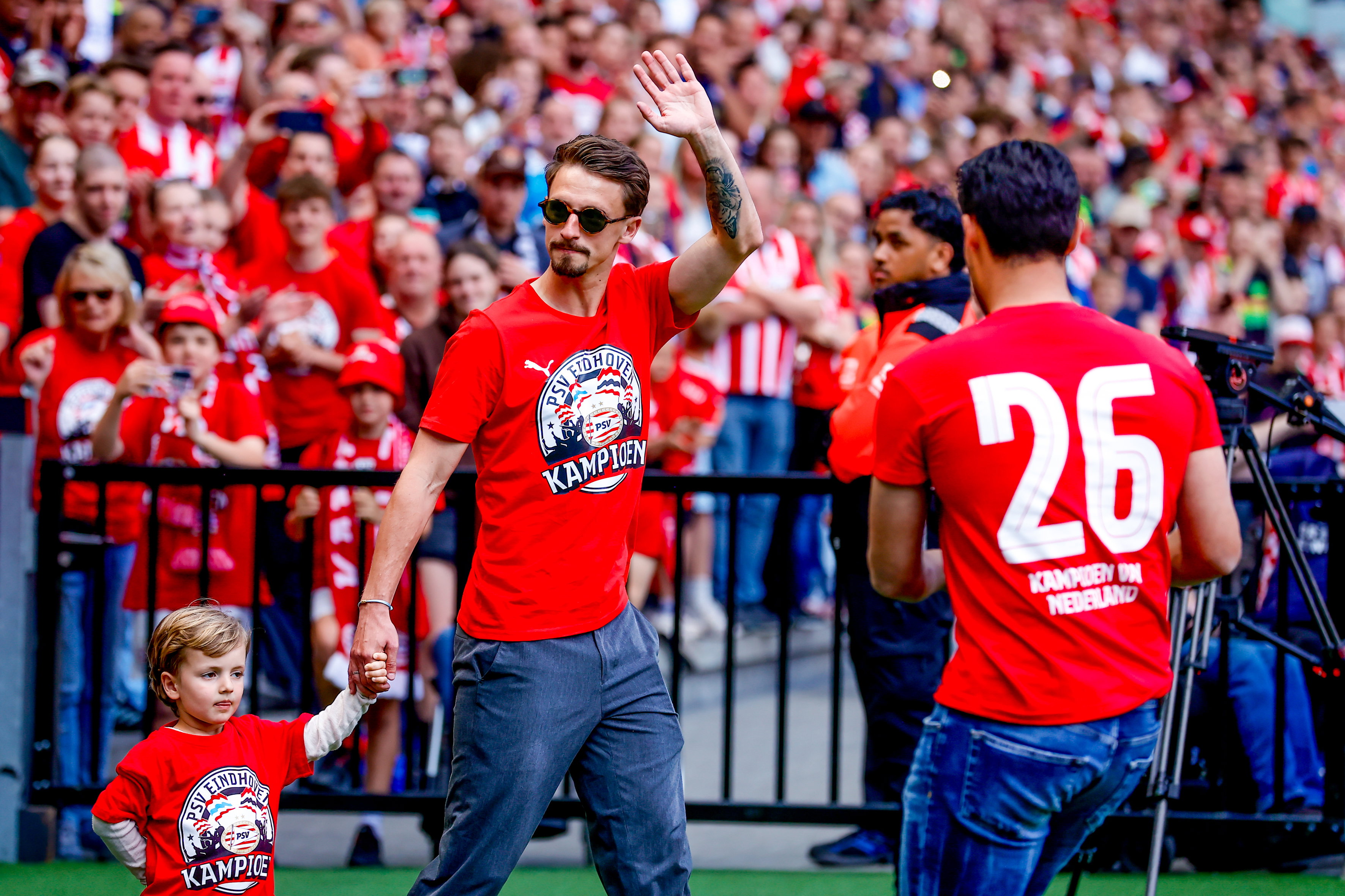 Olivier Boscagli tijdens de huldiging in het Philips Stadion