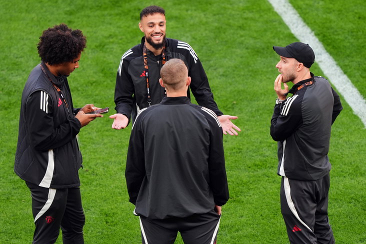 Noussair Mazraoui, Joshua Zirkzee, Christian Eriksen en Matthijs de Ligt