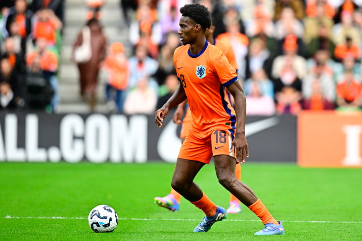 Banzuzi in actie voor Jong Oranje