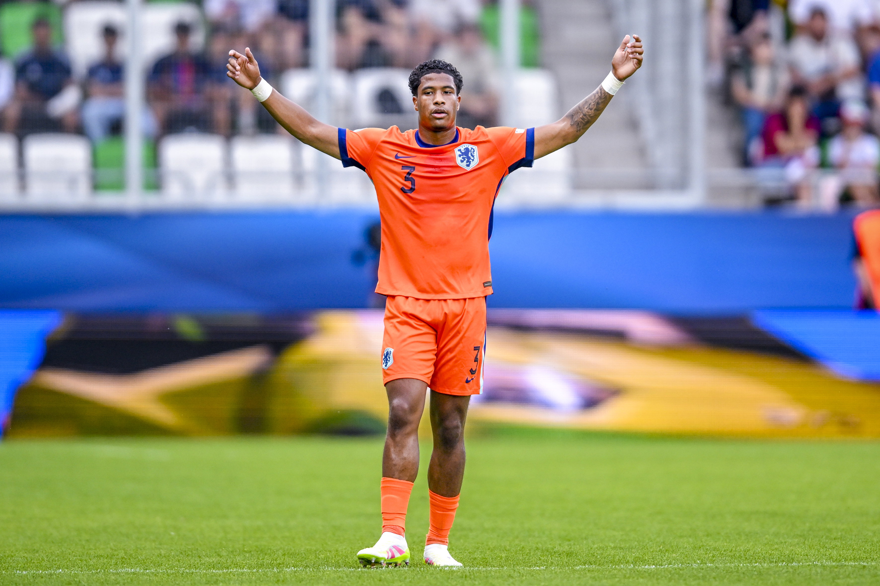 Ryan Flamingo met Jong Oranje tegen Oekraïne