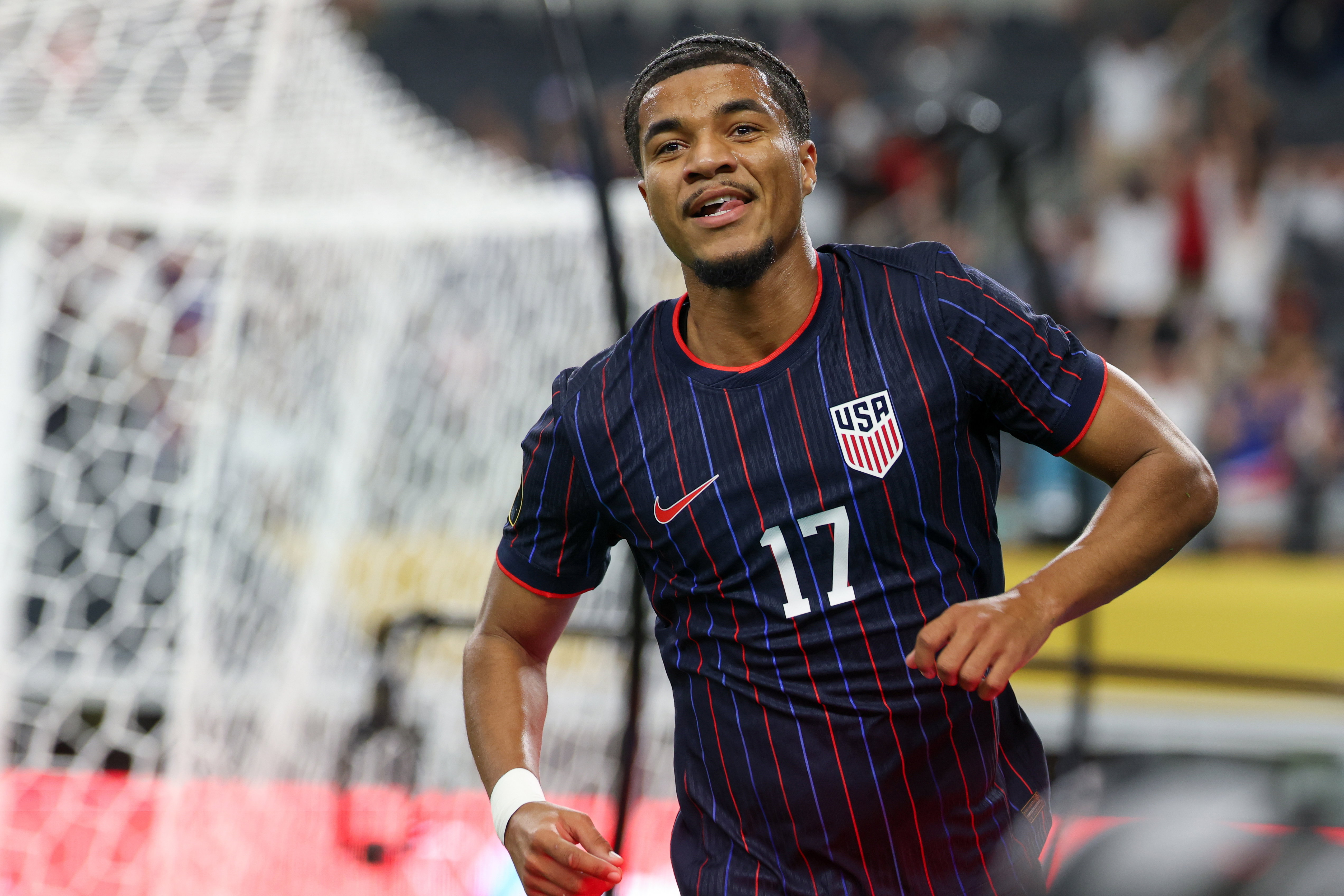Malik Tillman namens Team USA