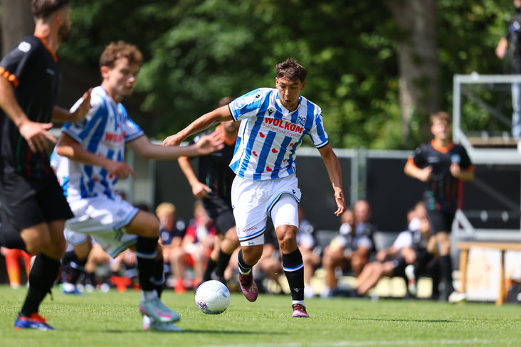 Amir Ismaïl in actie tegen Steenwijkerwold