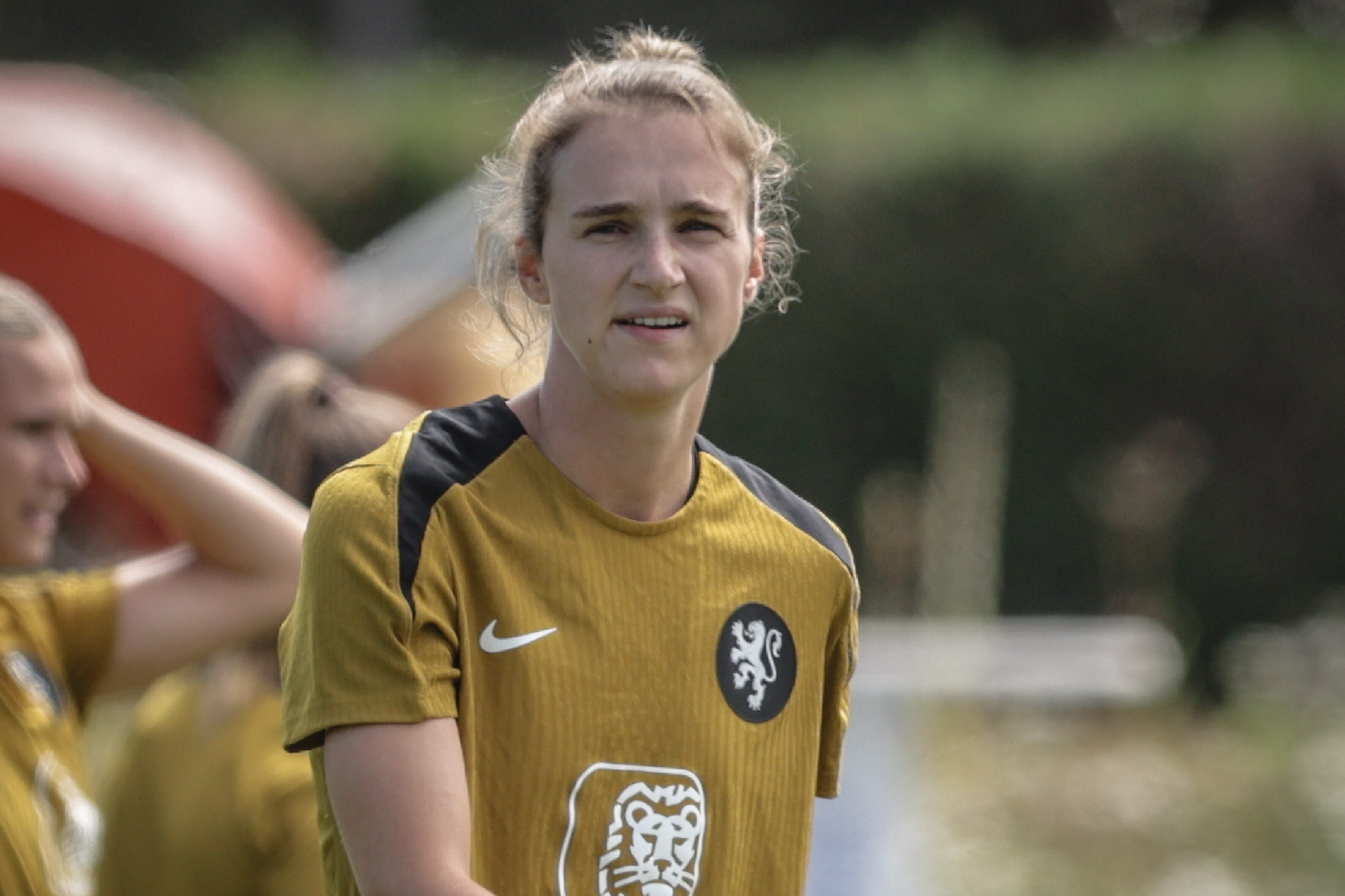 Vivianne Miedema op de training van de OranjeLeeuwinnen