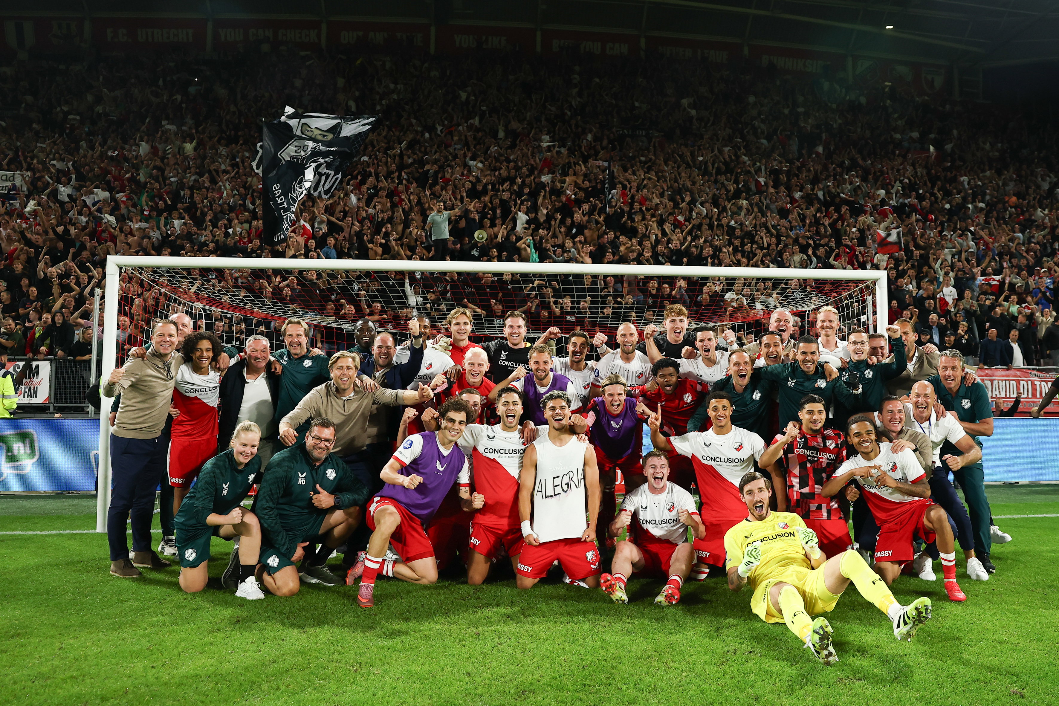 FC Utrecht viert plaatsing voor de Europa League