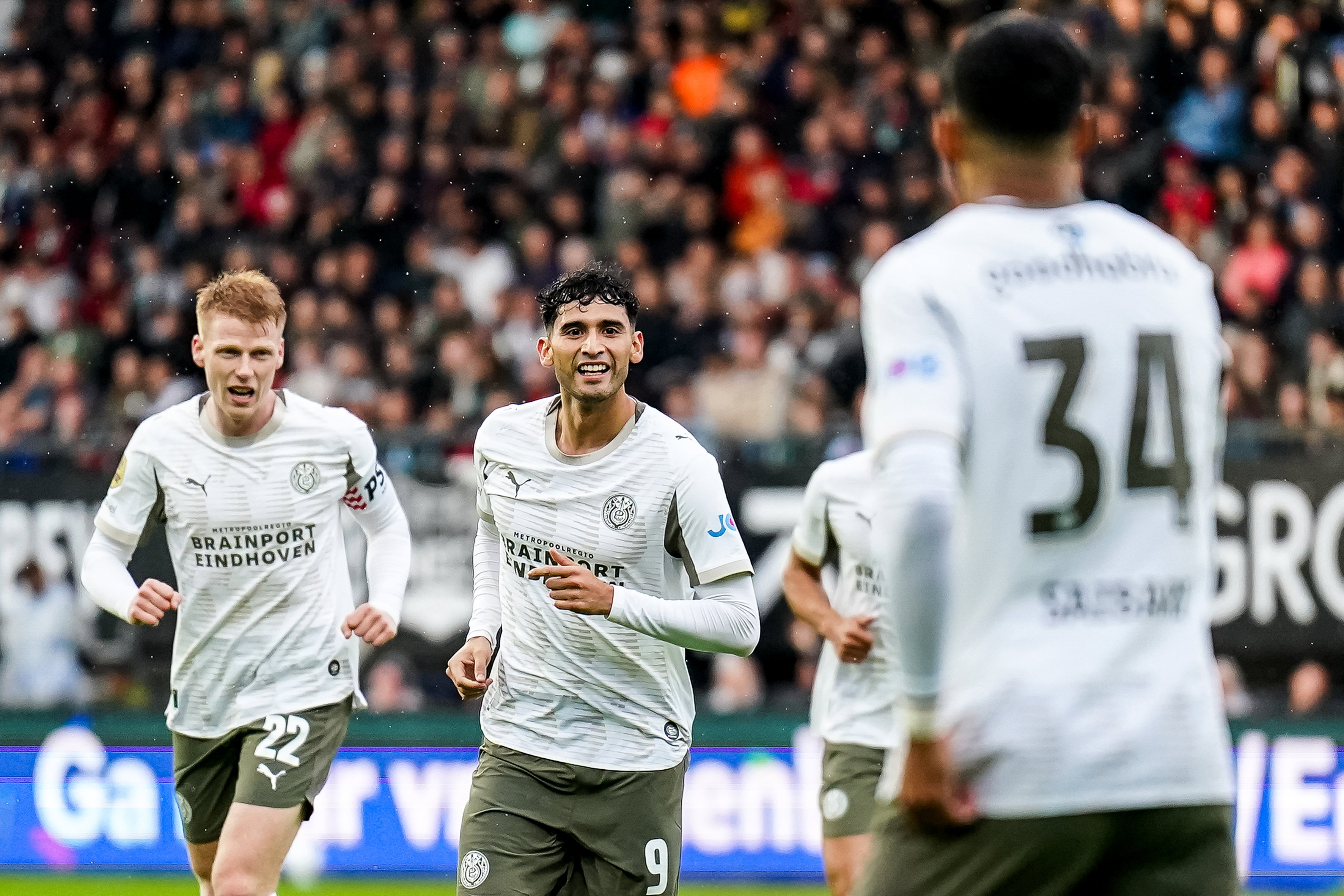 PSV viert een treffer van Ricardo Pepi