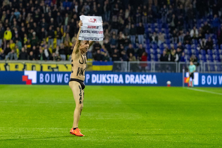 De Vegan Streaker tijdens SC Cambuur-Jong PSV
