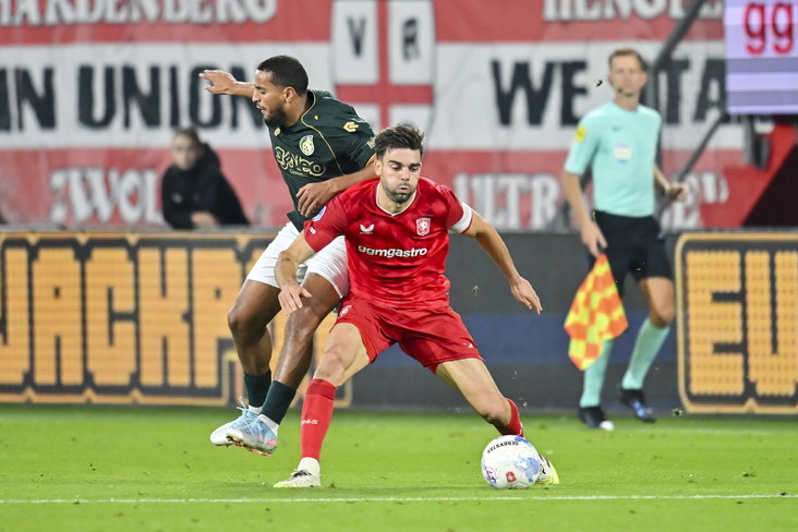 Robin Propper tegen Mo Ihattaren
