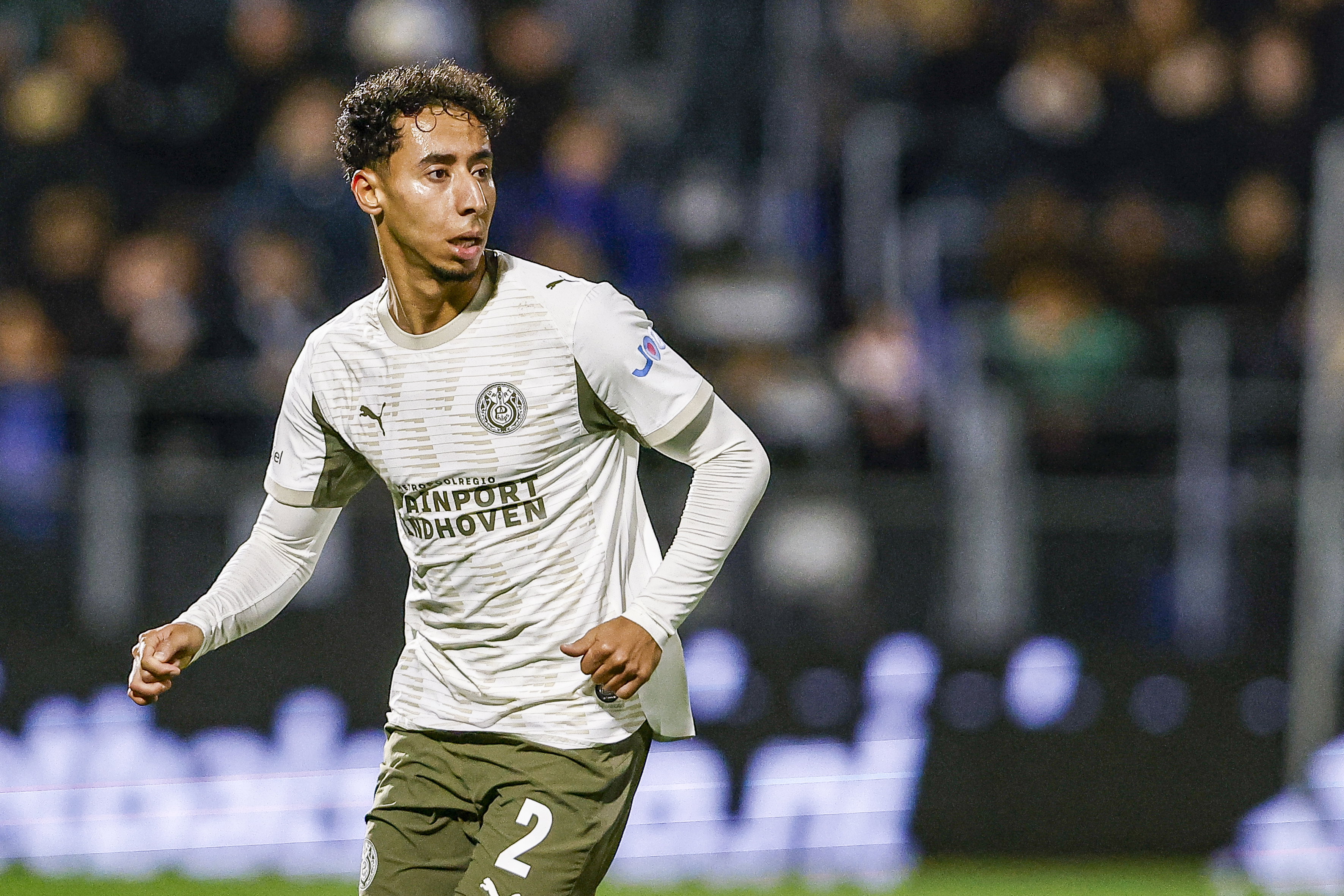 Anass Salah-Eddine tegen PEC Zwolle