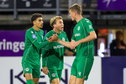FC Groningen viert de 1-1 van Younes Taha
