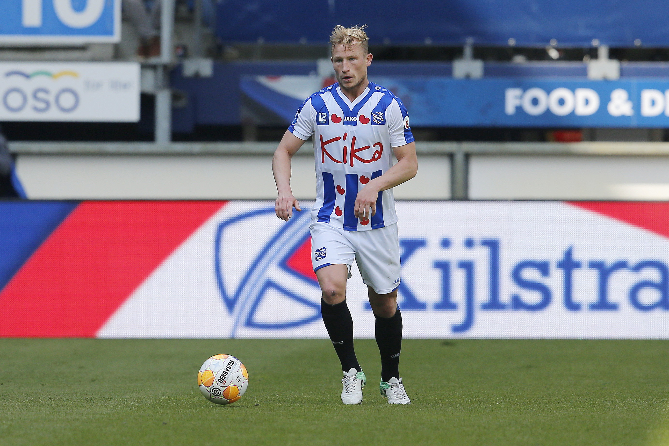 Doke Schmidt namens SC Heerenveen