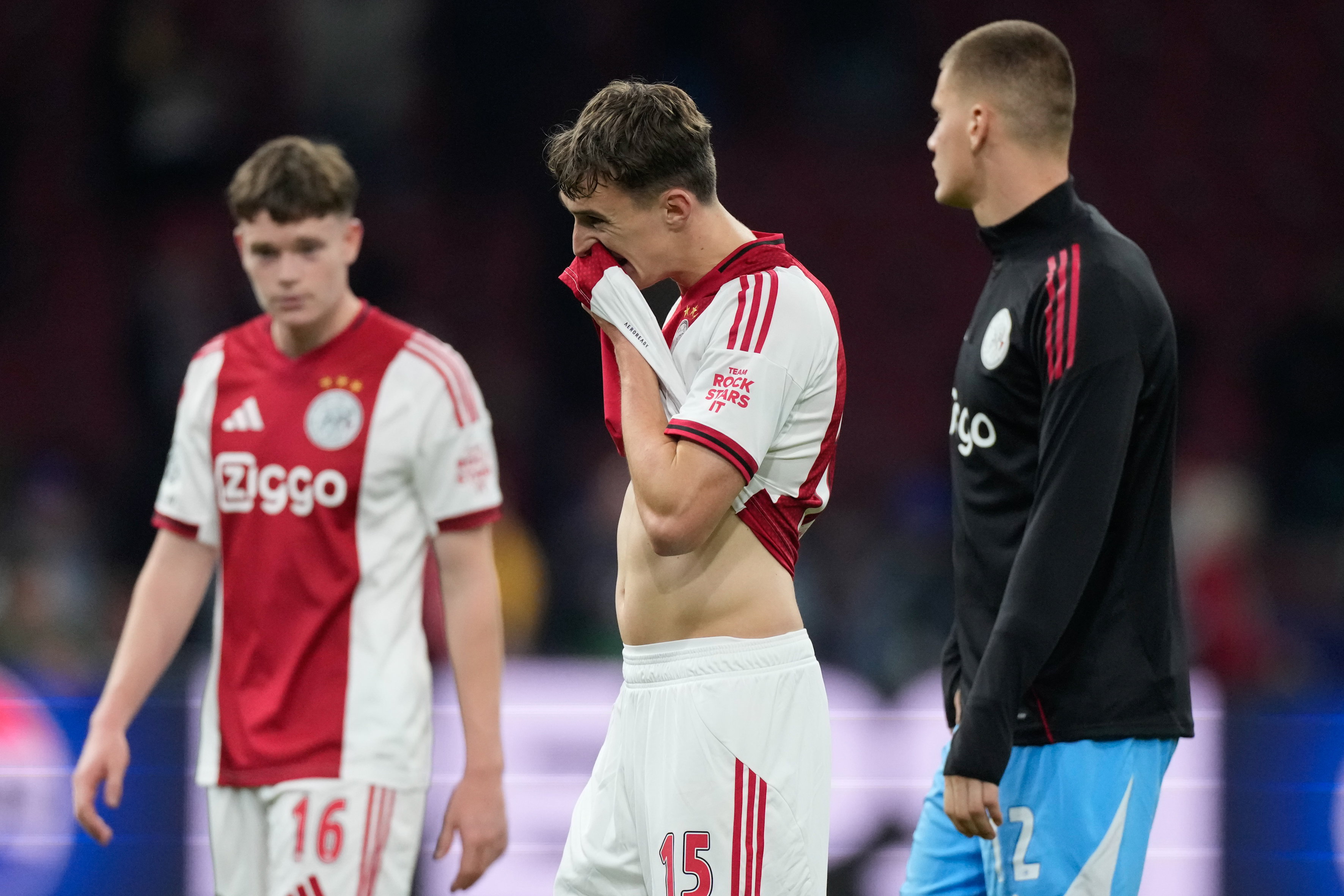 Youri Baas baalt