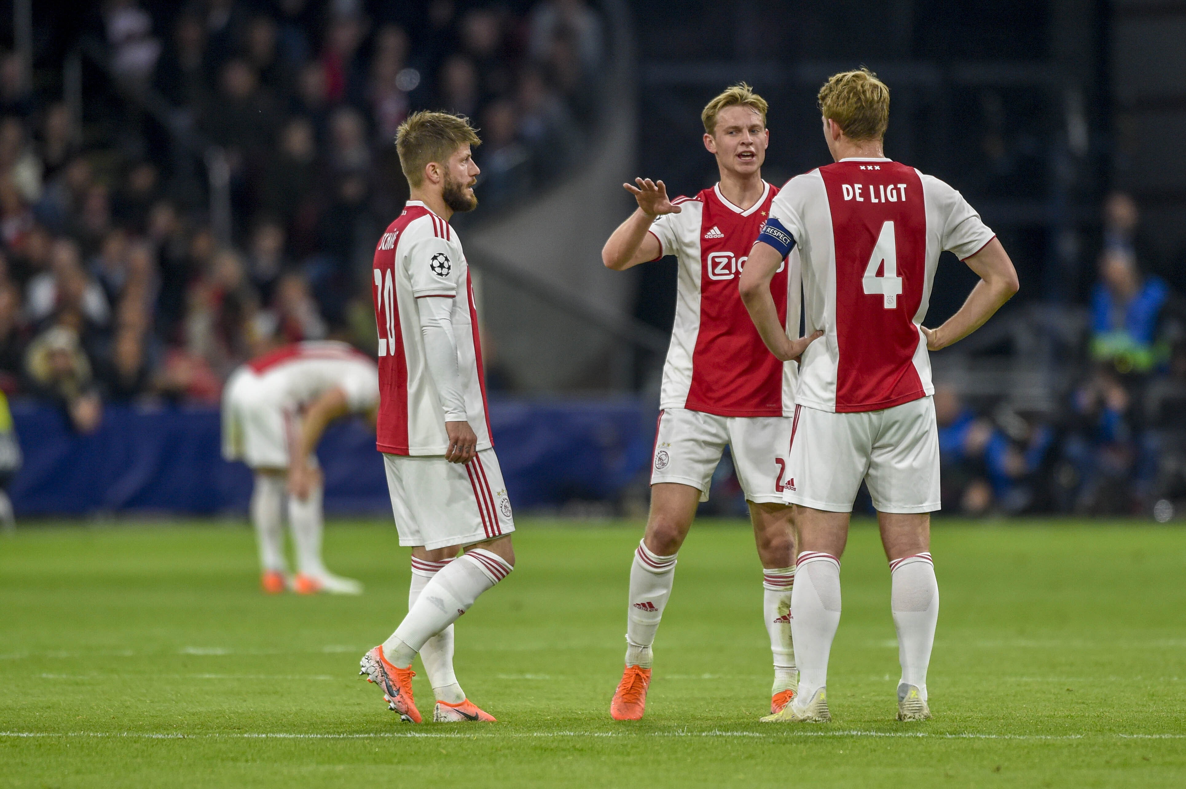 Lasse Schöne met Frenkie de Jong en Matthijs de Ligt