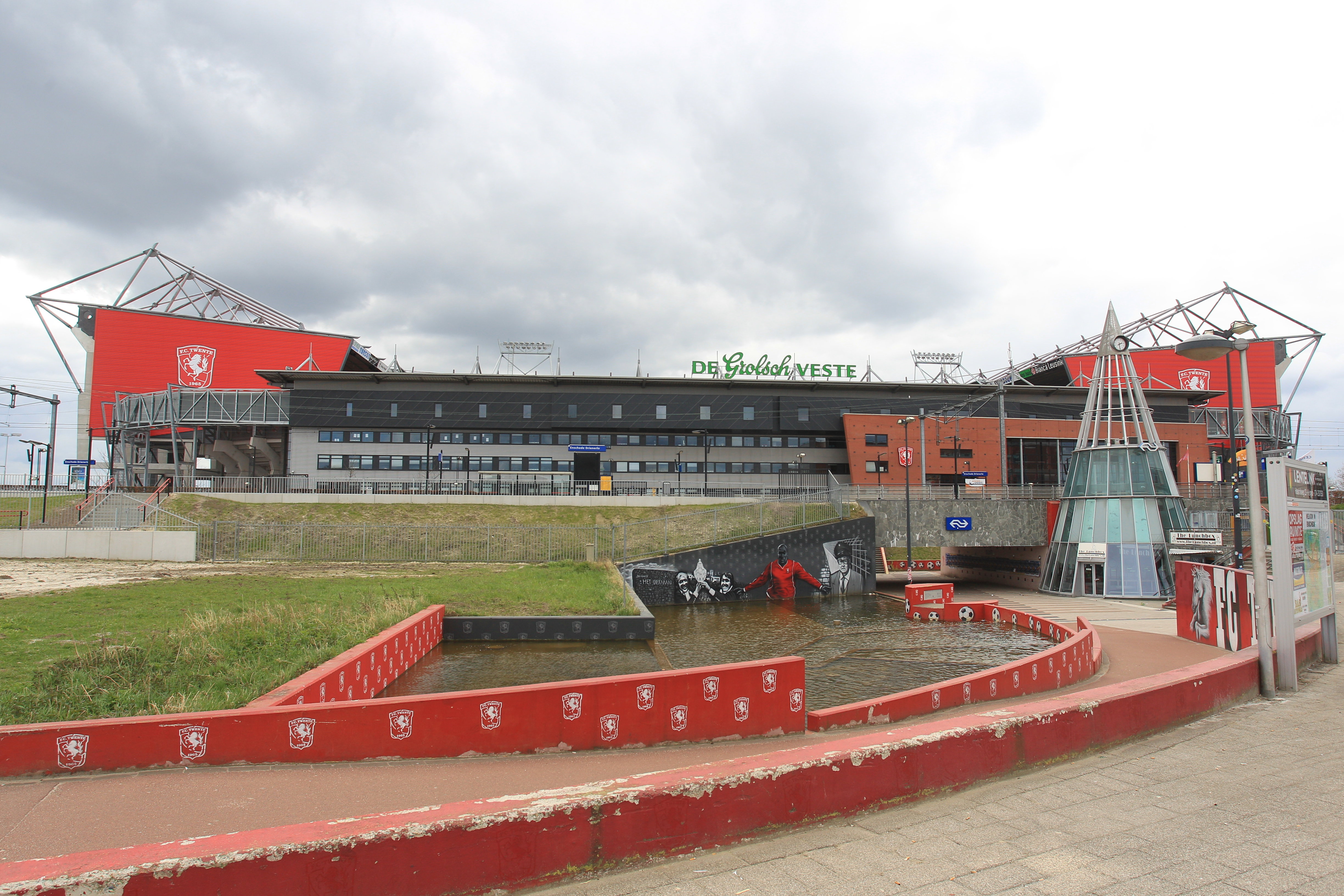 Station Enschede Kennispark bij De Grolsch Veste