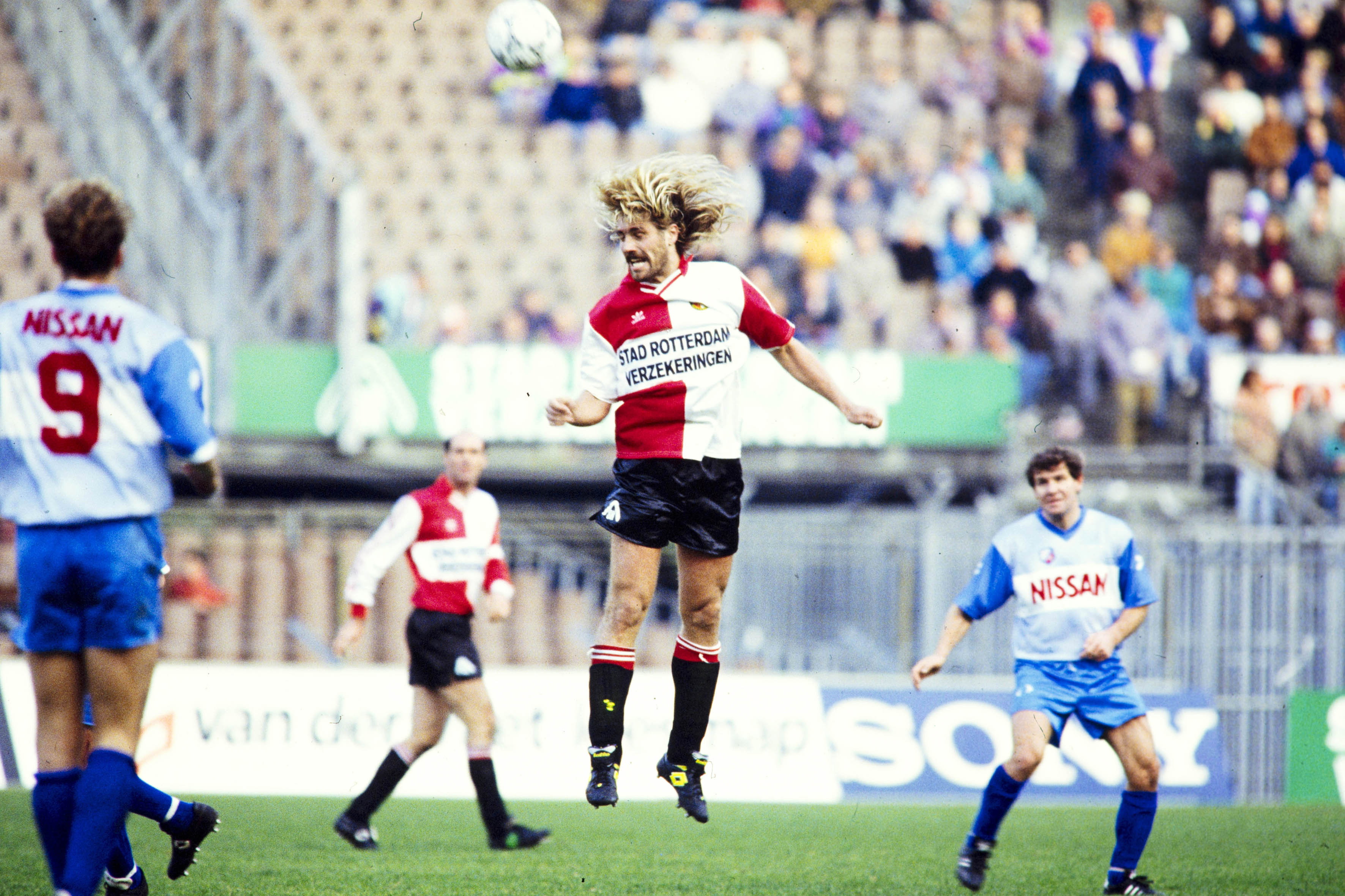 John de Wolf in het shirt van Feyenoord