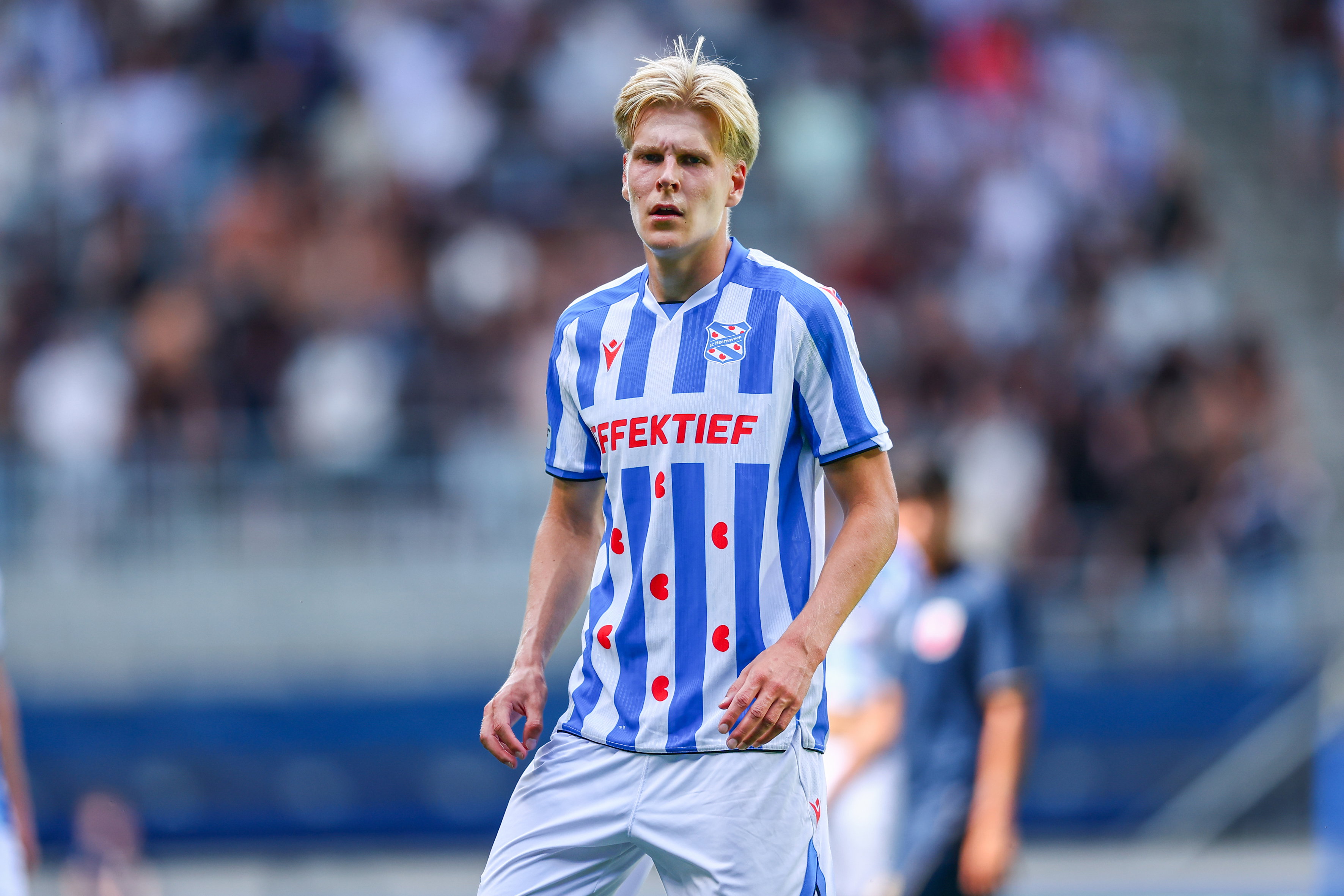 Opstelling SC Heerenveen bekend: Linday start, Meerveld op de bank