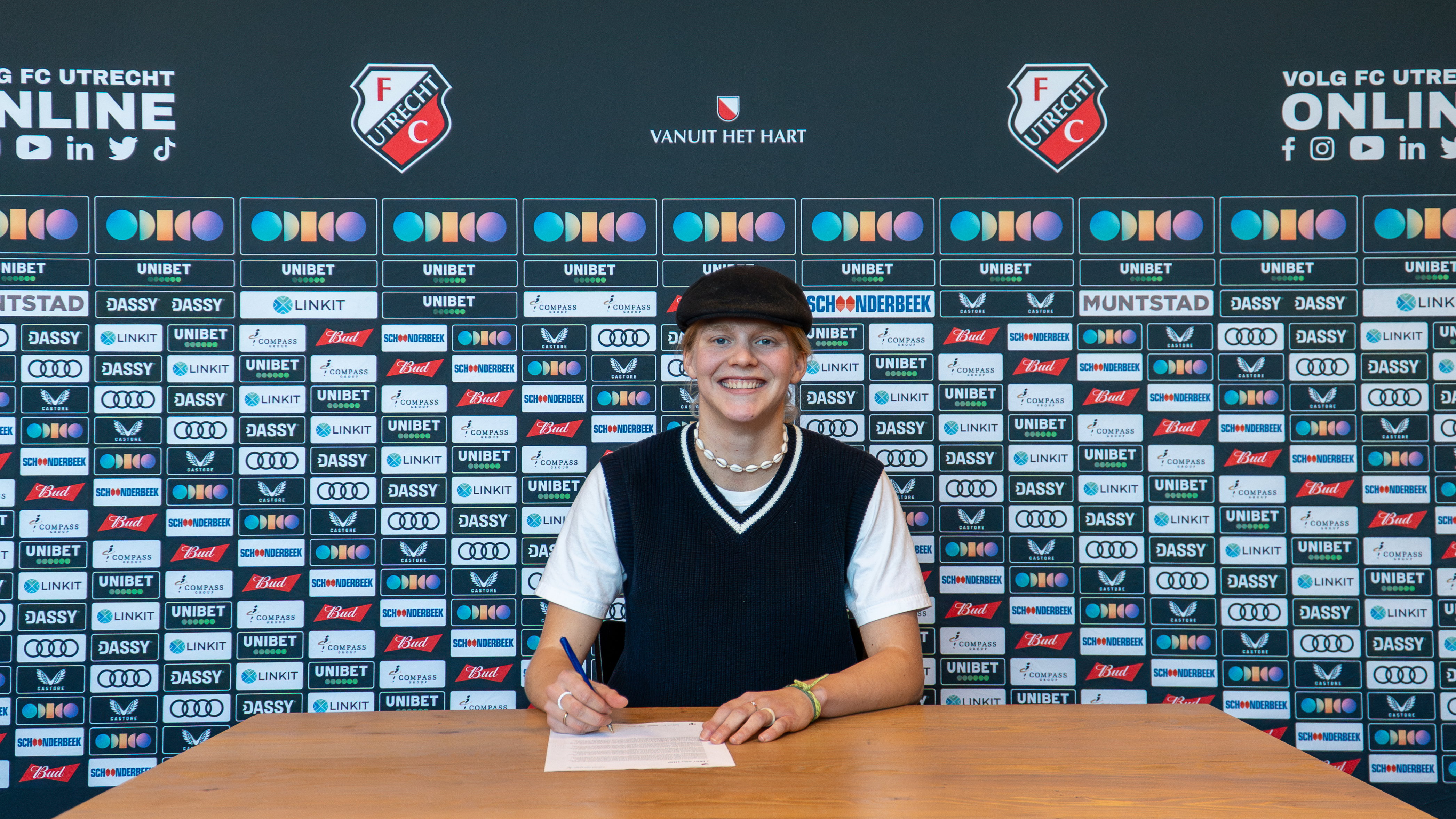 Judith Roosjen verlengt haar contract bij FC Utrecht