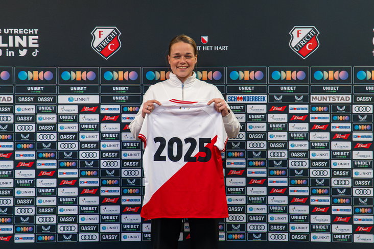 Ilse van der Zanden verlengt haar contract bij FC Utrecht