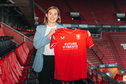 Alieke Tuin tekent een contract bij FC Twente