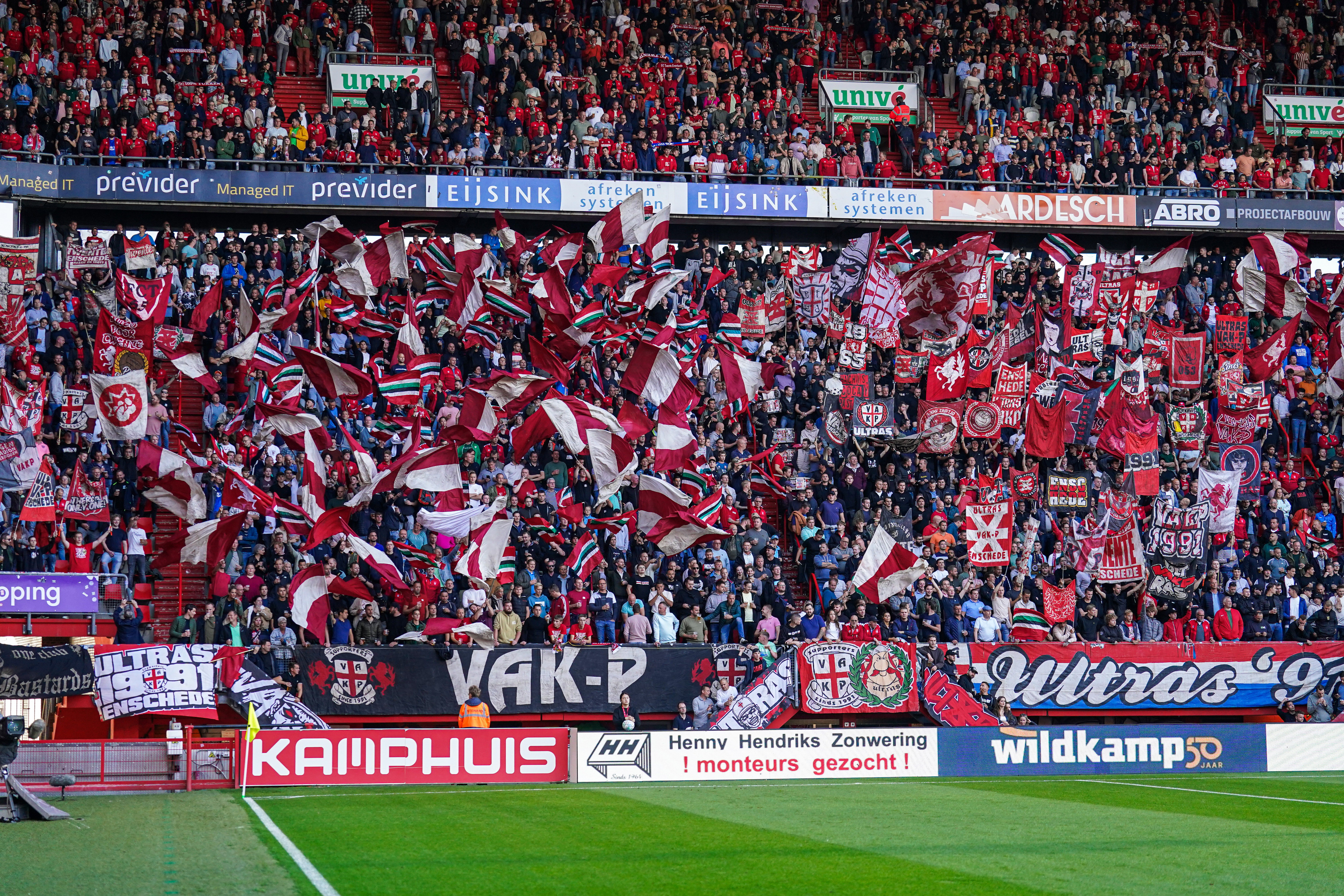 FC Twente-supporters voor het duel met Fenerbahce SK