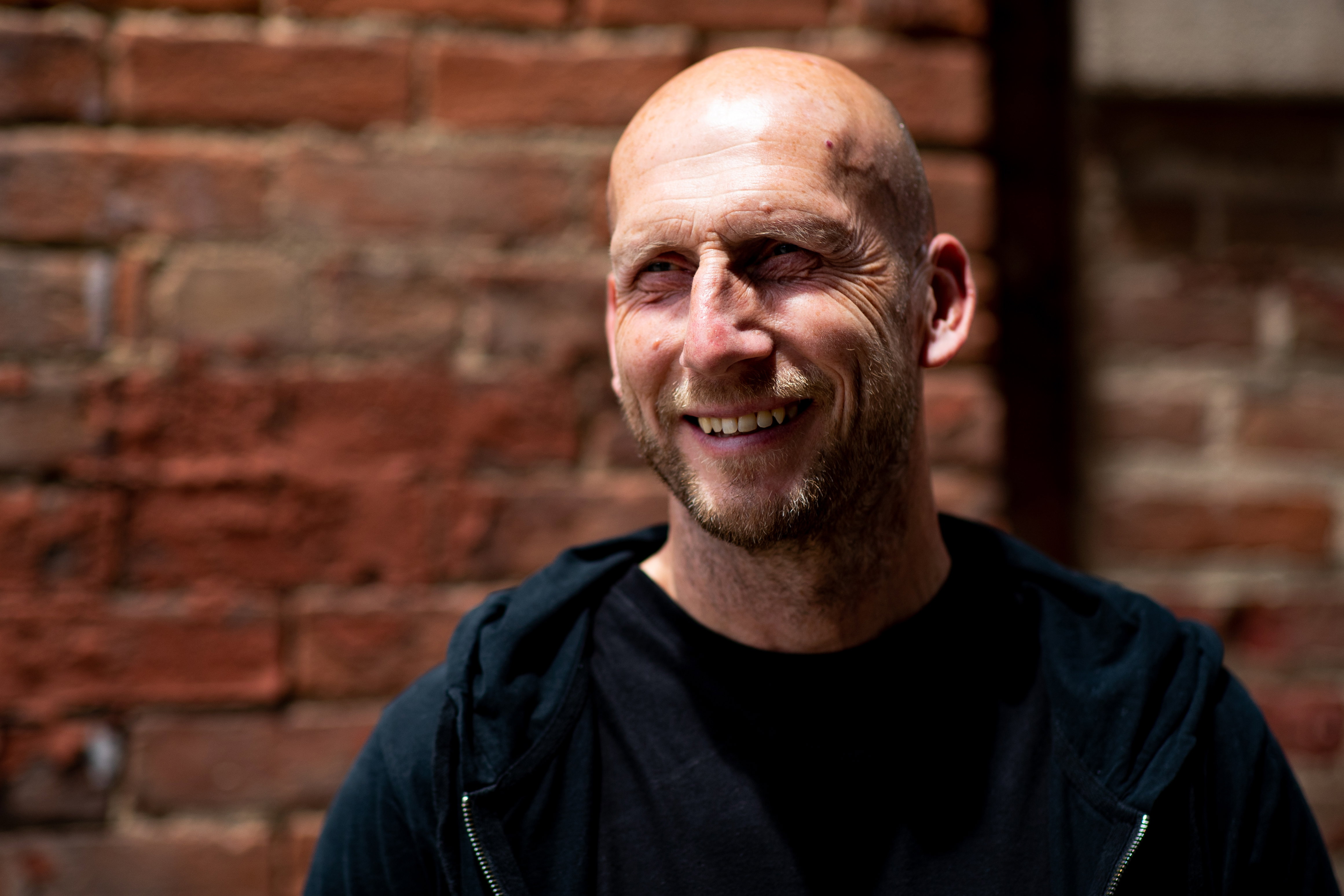 Een lachende Jaap Stam