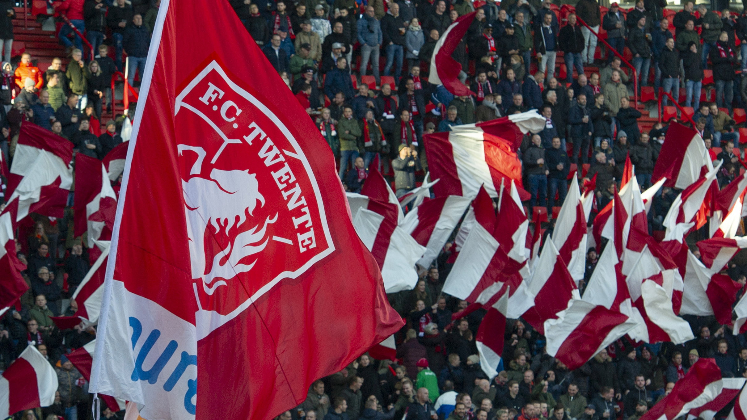 Een vlag van FC Twente