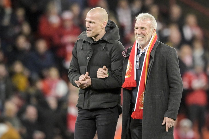 Eric Gerets op bezoek bij Standard Luik in 2023
