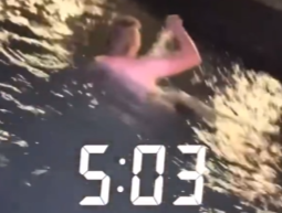 FC Twente fan Rutger gaat de zee in