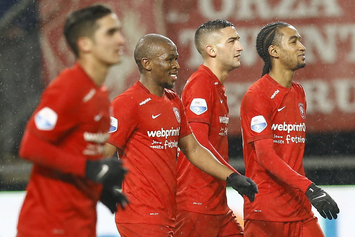 Felipe Gutierrez, Kamohelo Mokotjo, Hakim Ziyech en Jerson Cabral