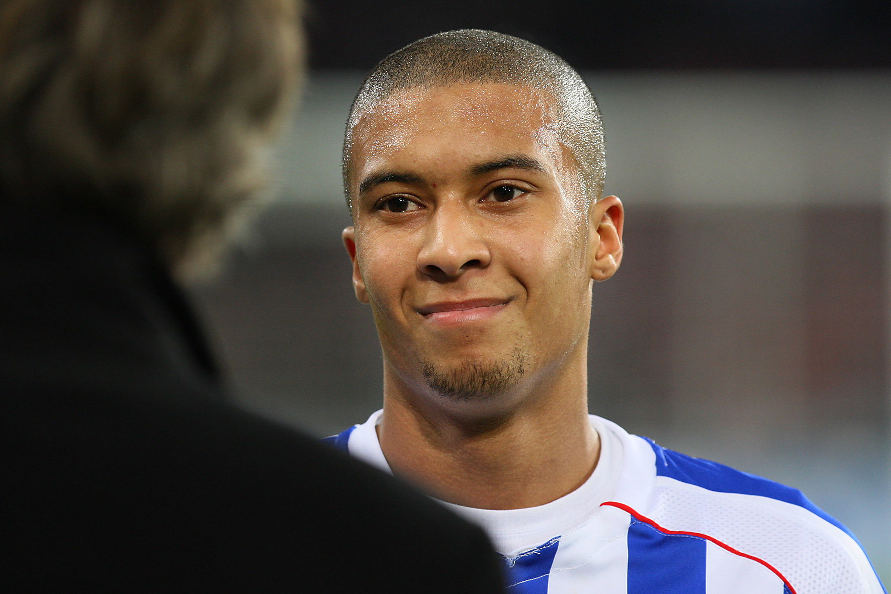 Gianni Zuiverloon namens SC Heerenveen