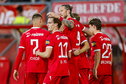FC Twente juicht na een goal in De Grolsch Veste
