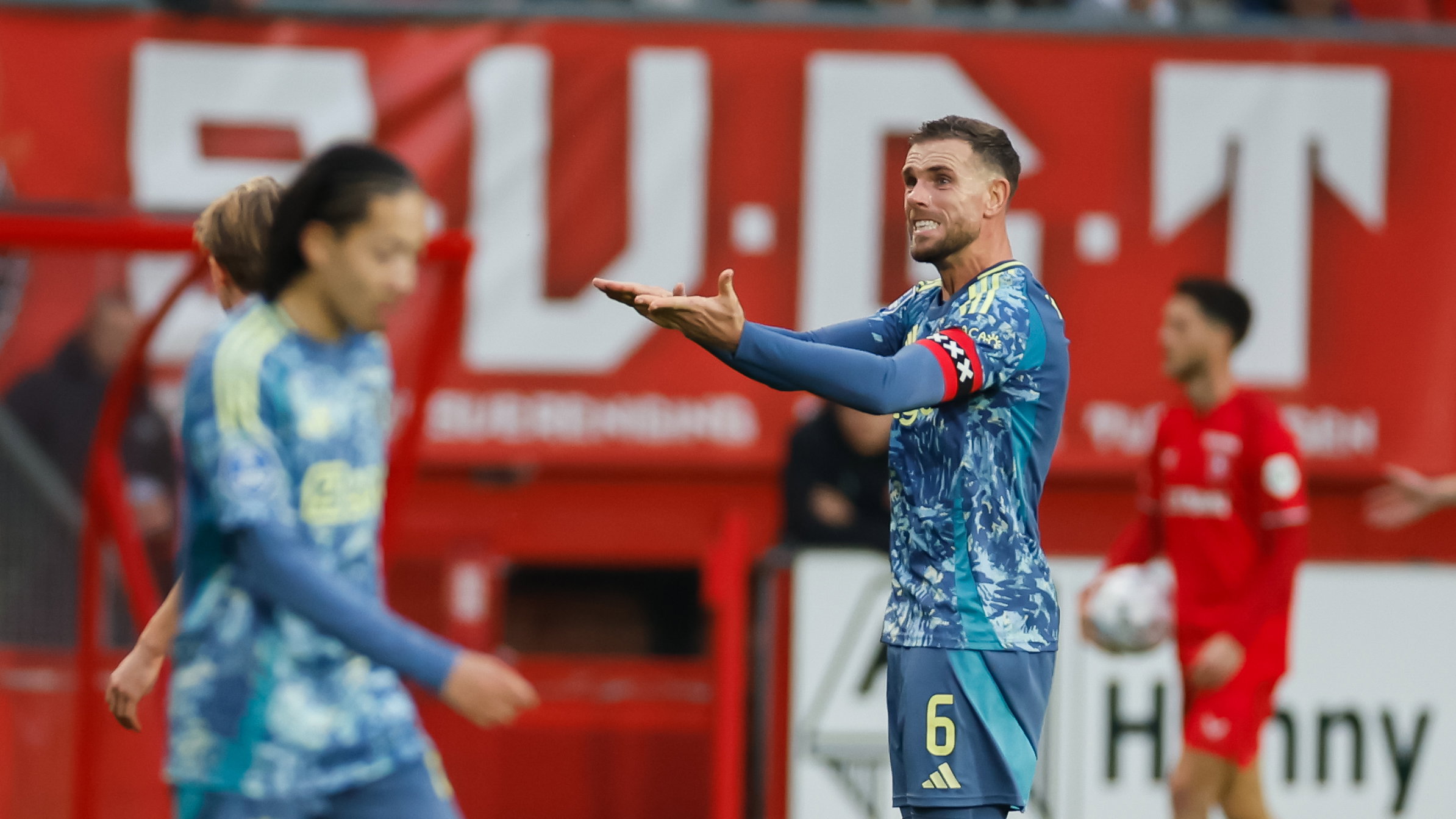 Jordan Henderson tegen FC Twente