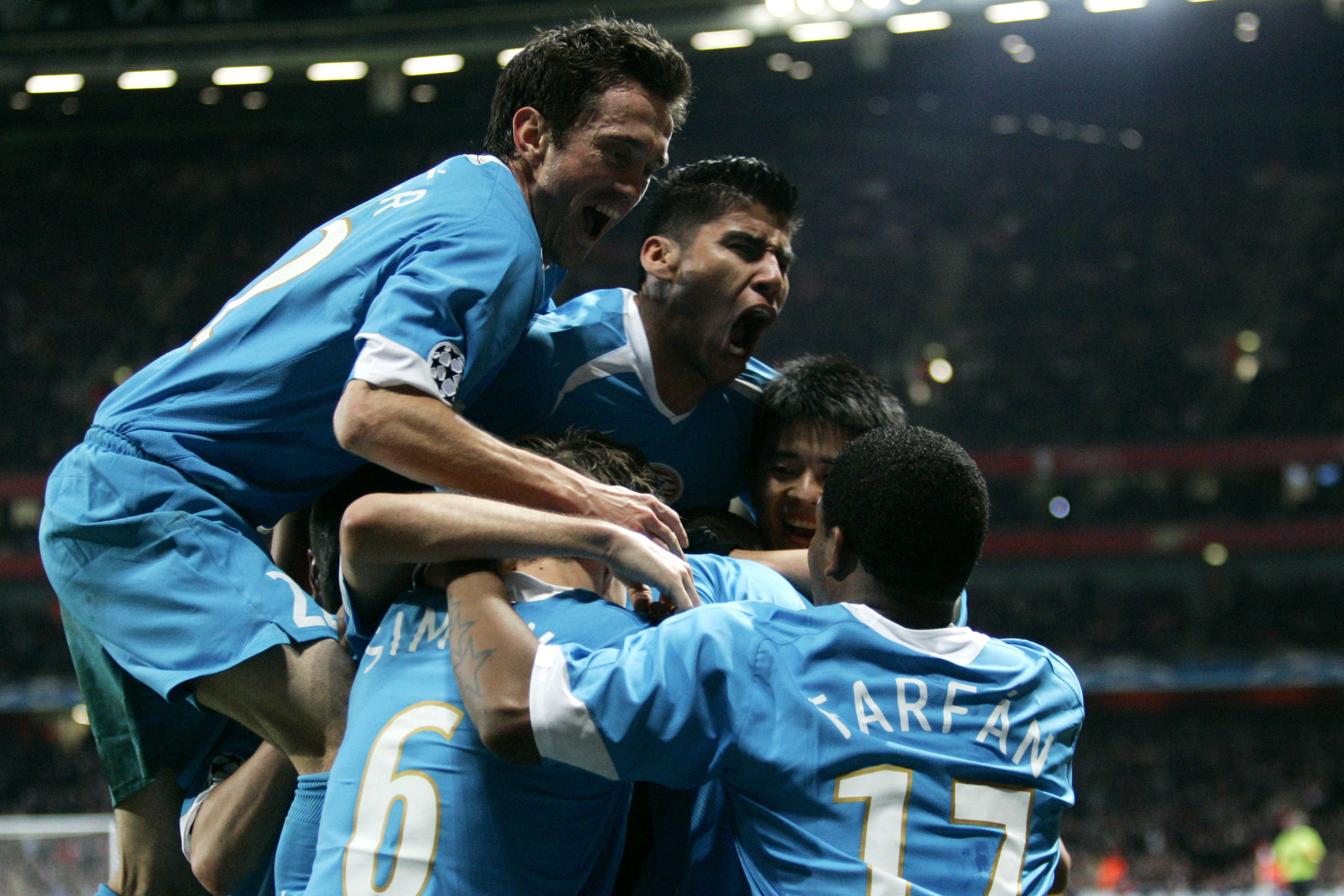 Heel PSV springt bovenop Alex na de 1-1