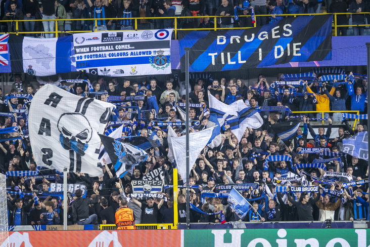 Fans van Club Brugge in het Jan Breydel Stadion
