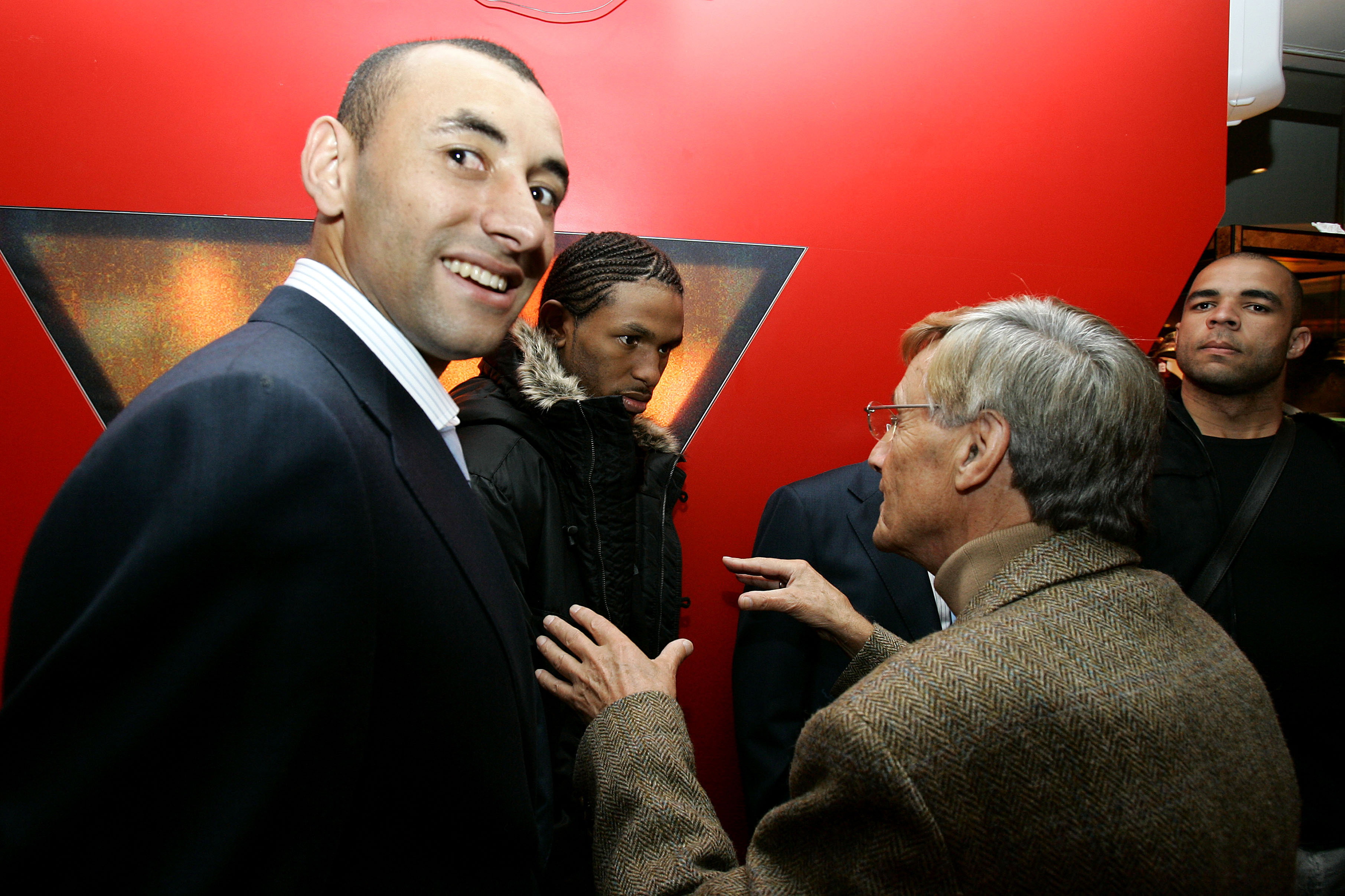 Heurelho da Silva Gomes, Alcides Araújo Alves en Alex Rodrigo Dias da Costa met Piet de Visser