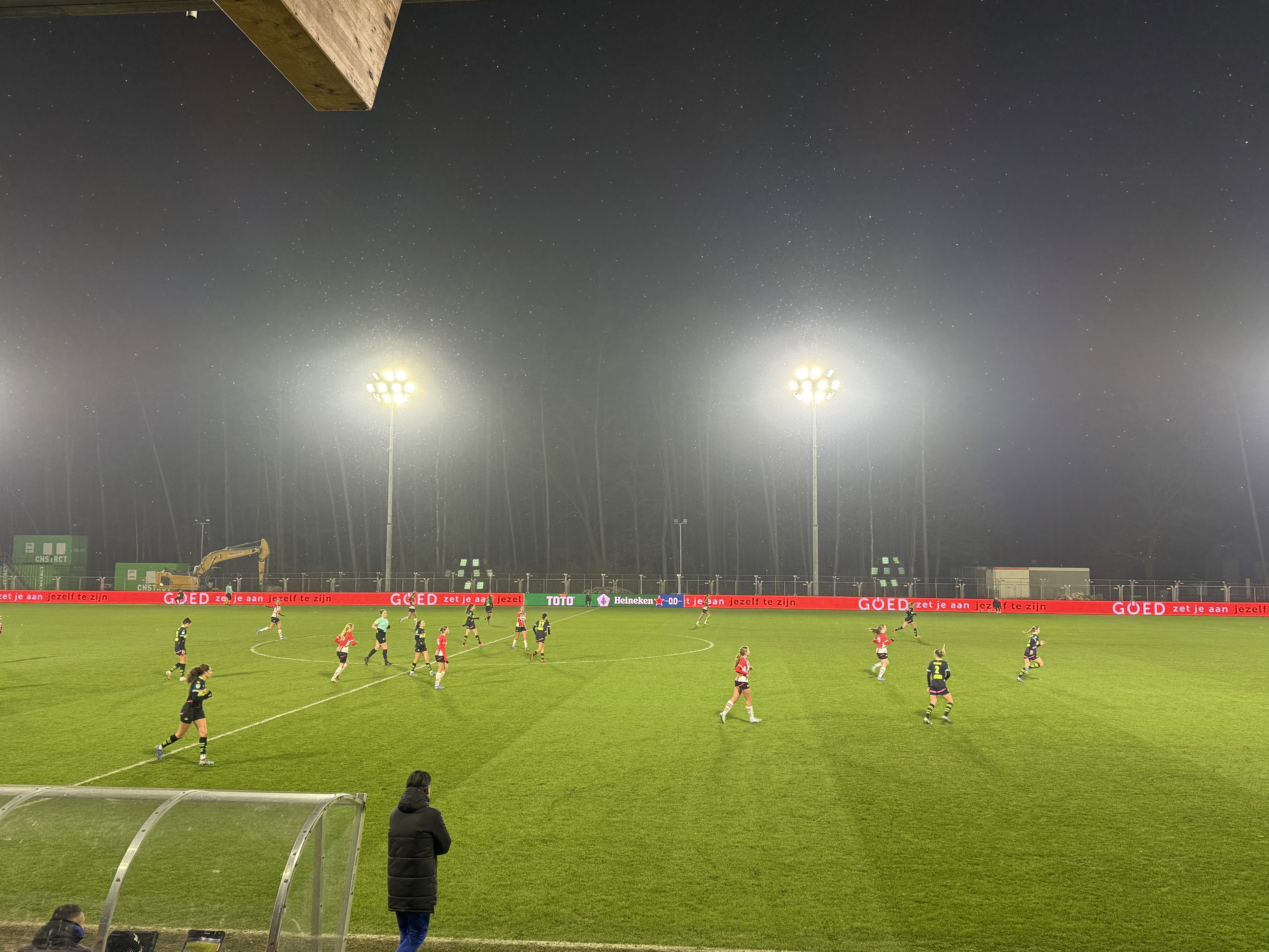 Het duel tussen Jong PSV en PSV in de achtste finales van de TOTO KNVB Beker