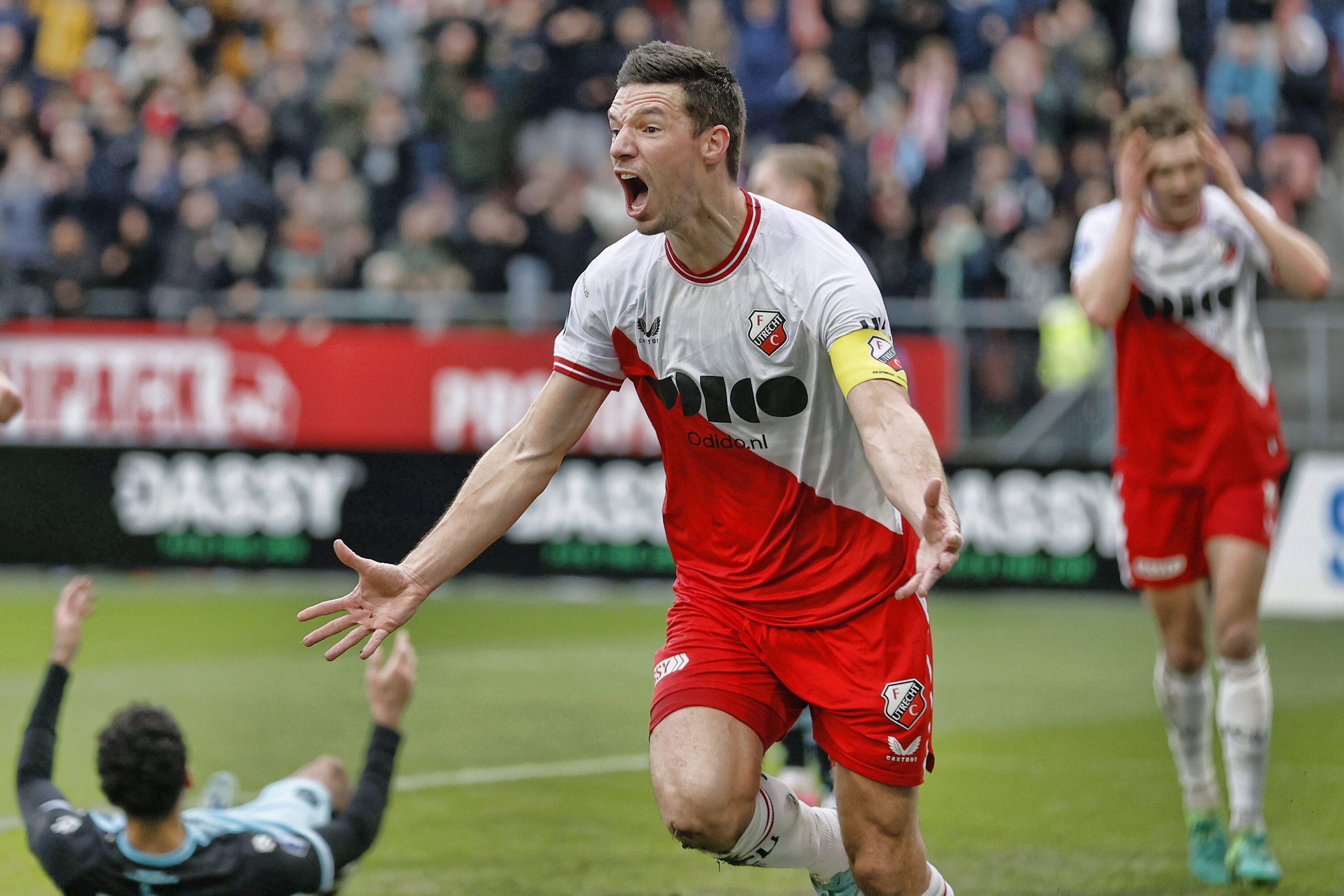 Nick Viergever juicht