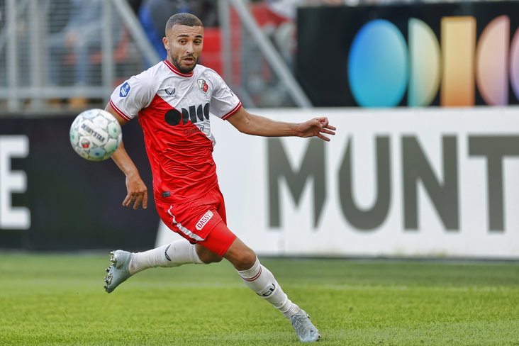 Zakaria Labyad aan de bal