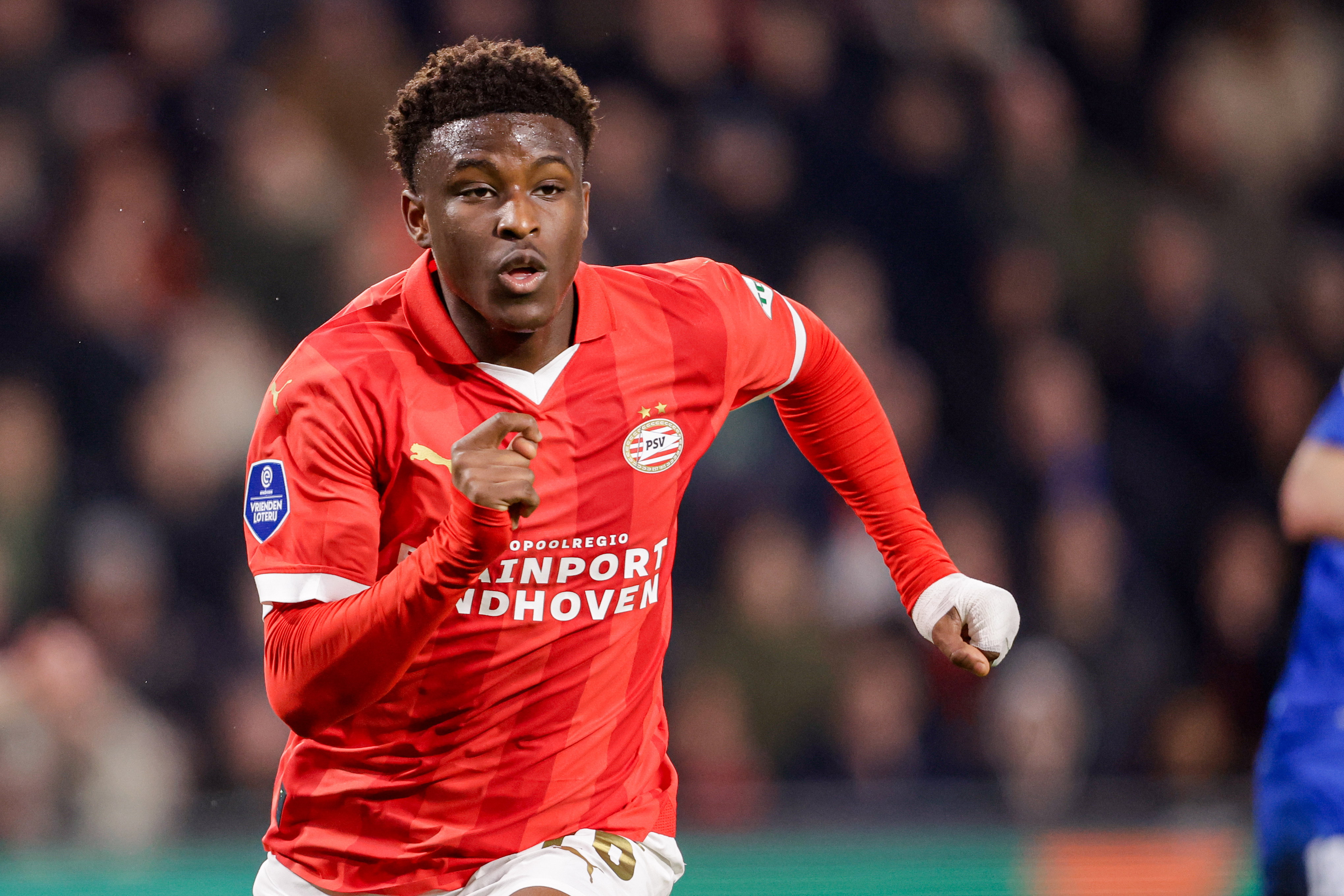 Isaac Babadi namens PSV tegen Heracles Almelo