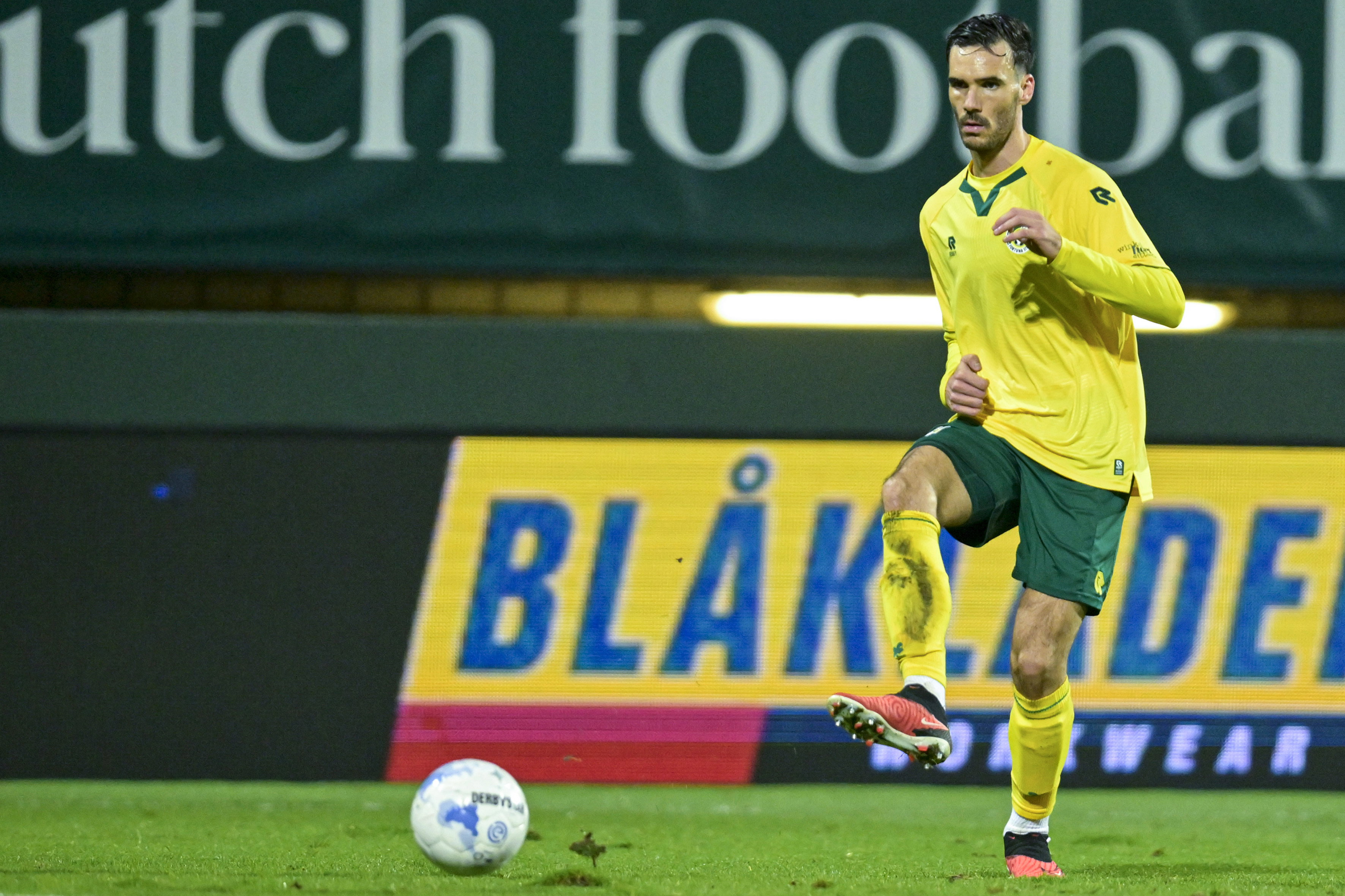 Ivan Marquez geeft een pass